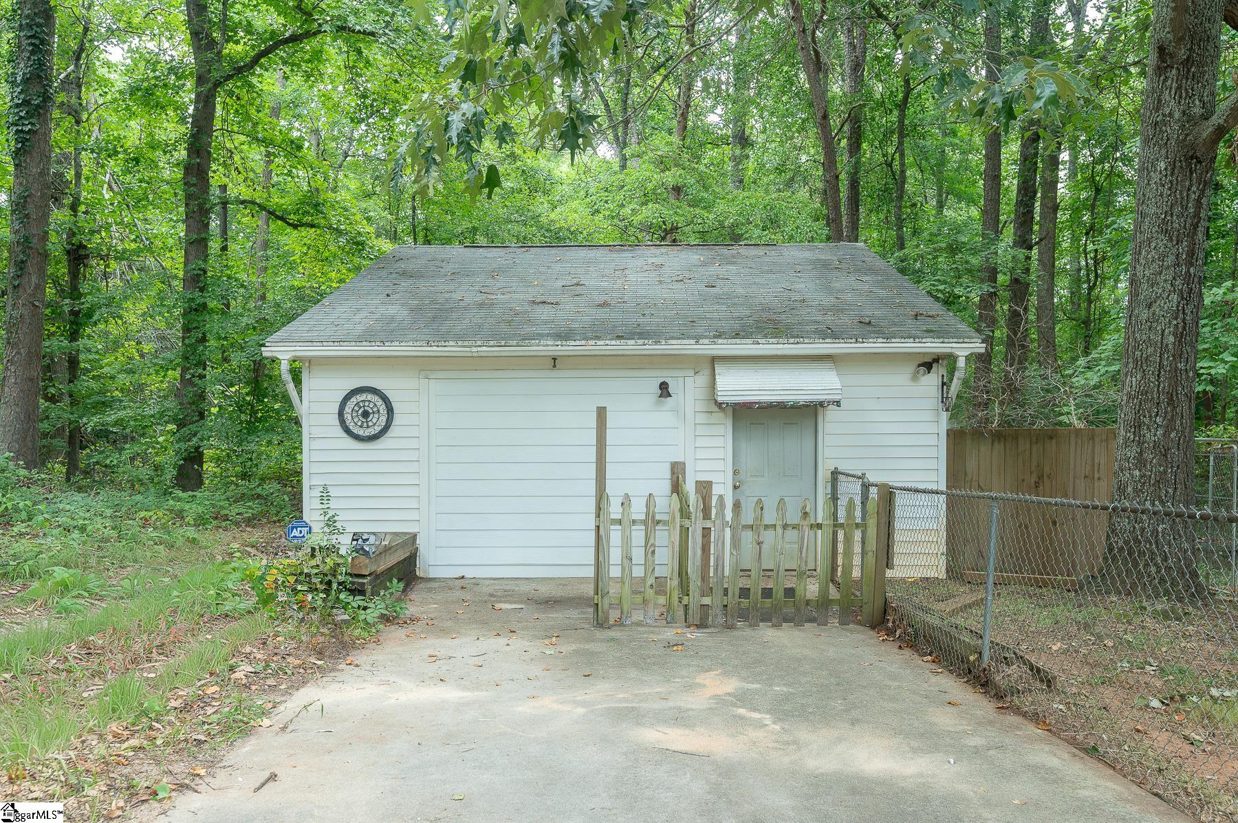 1112 Old Gunter Road Piedmont, SC 29673