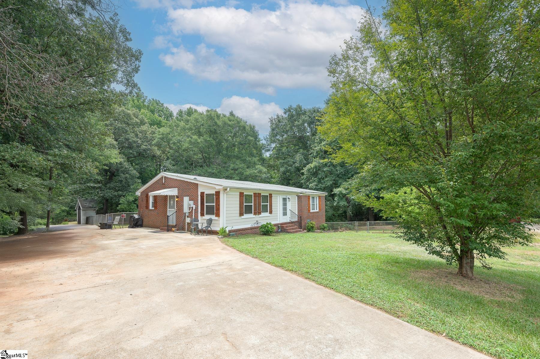 1112 Old Gunter Road Piedmont, SC 29673