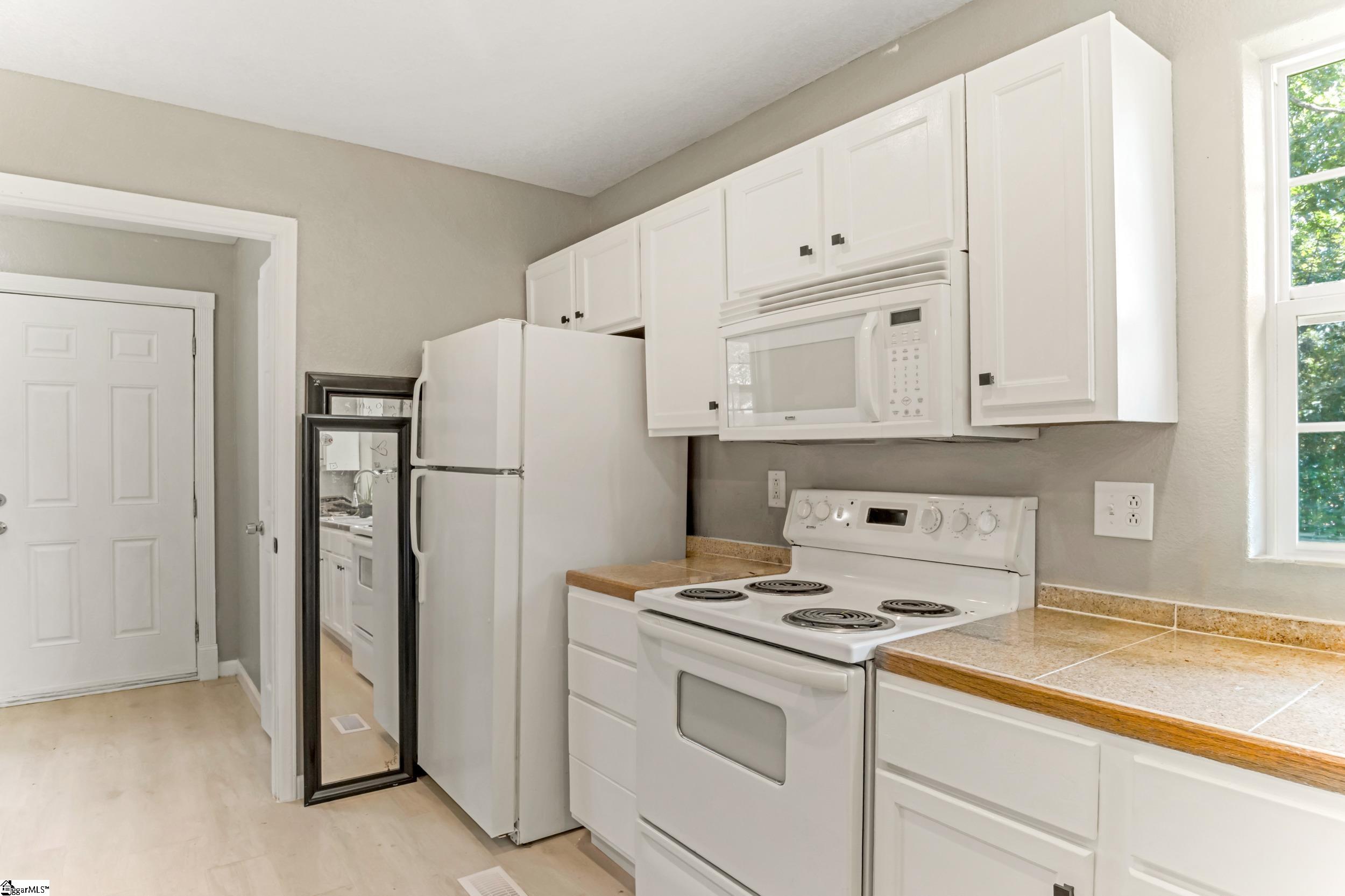 250 Cedar Street Spartanburg, SC 29307