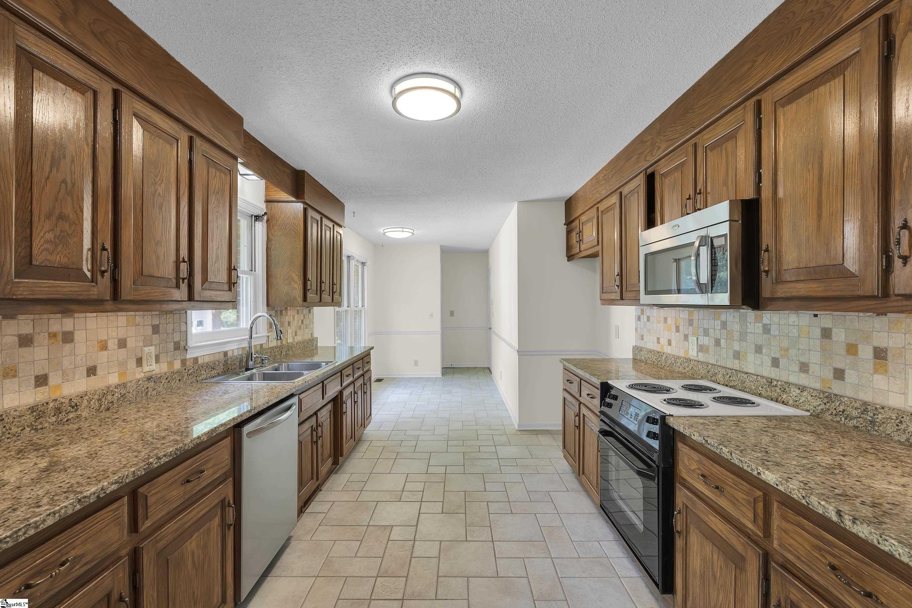 403 Harness Trail Simpsonville, SC 29681