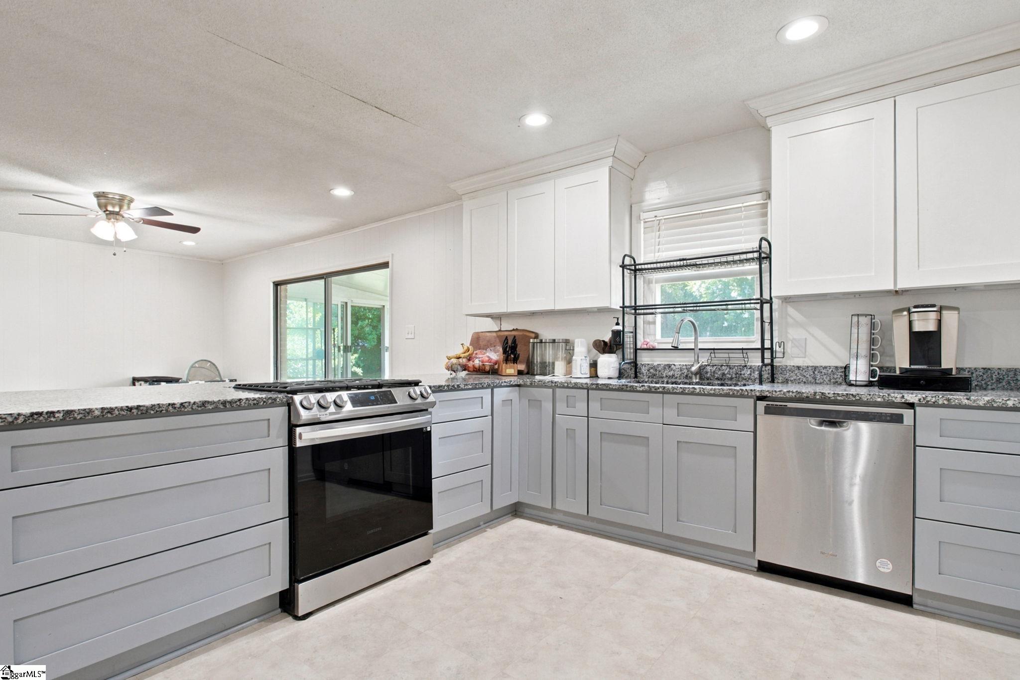 229 Mohawk Drive Spartanburg, SC 29301