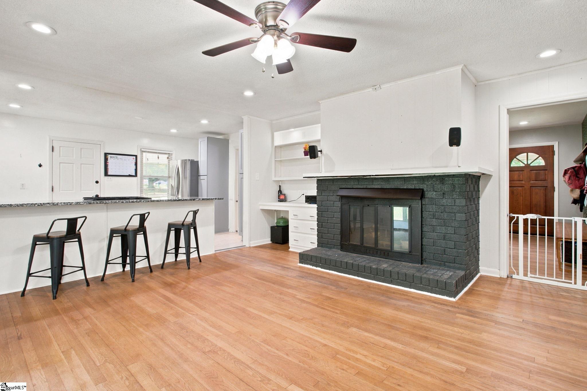 229 Mohawk Drive Spartanburg, SC 29301