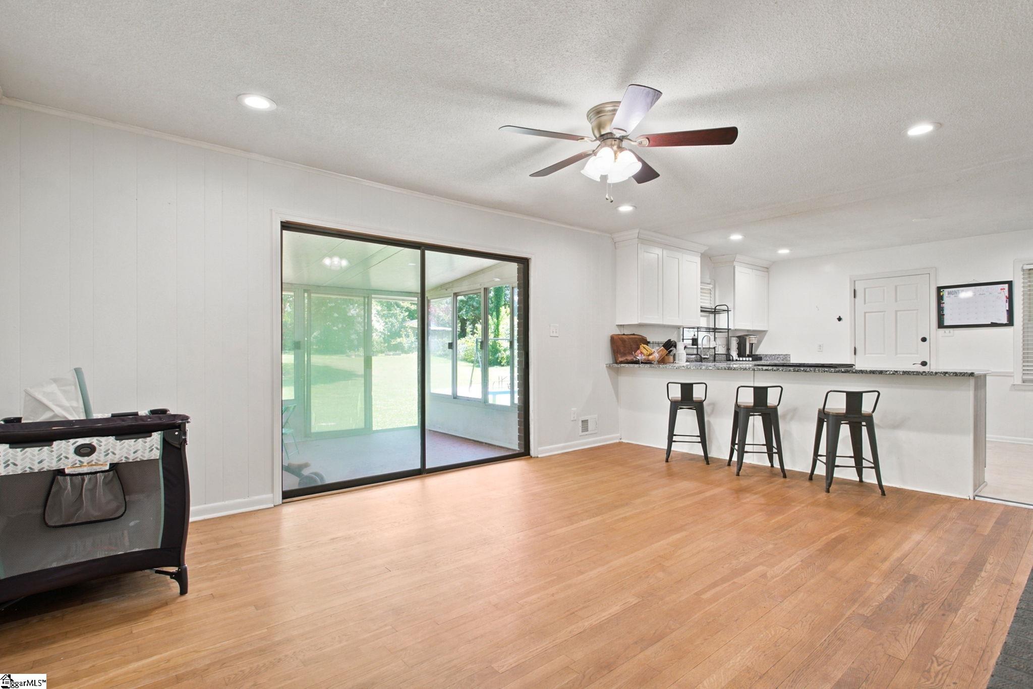 229 Mohawk Drive Spartanburg, SC 29301