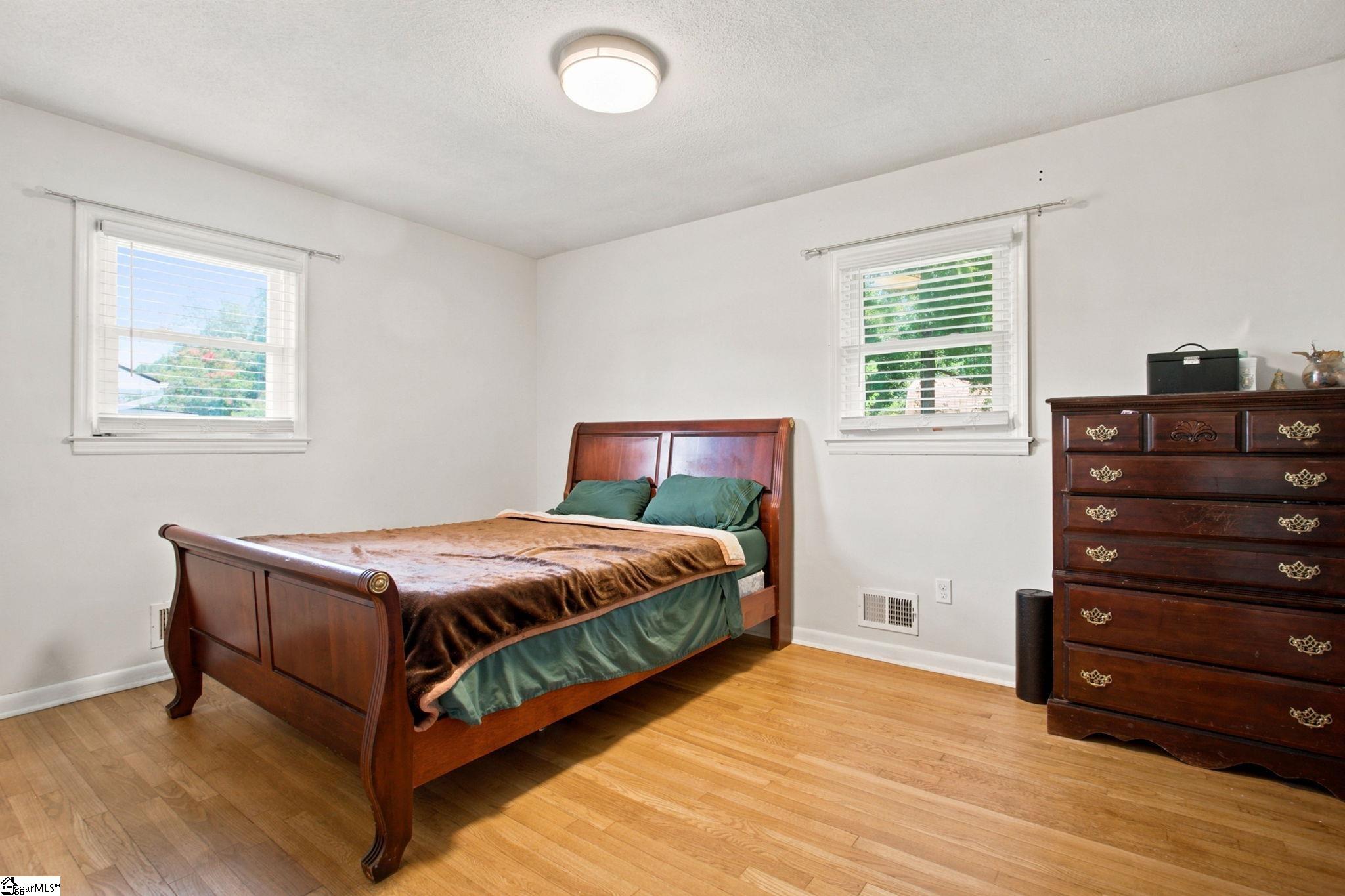 229 Mohawk Drive Spartanburg, SC 29301