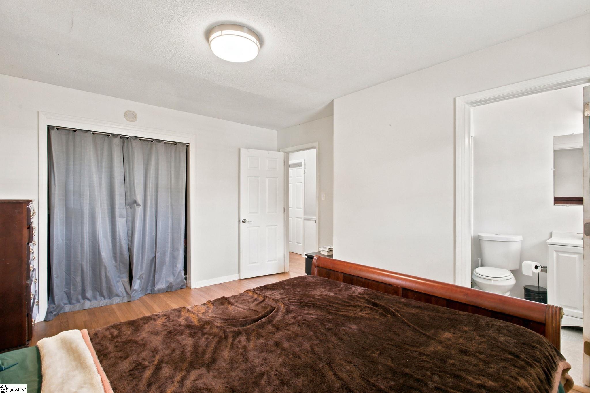 229 Mohawk Drive Spartanburg, SC 29301