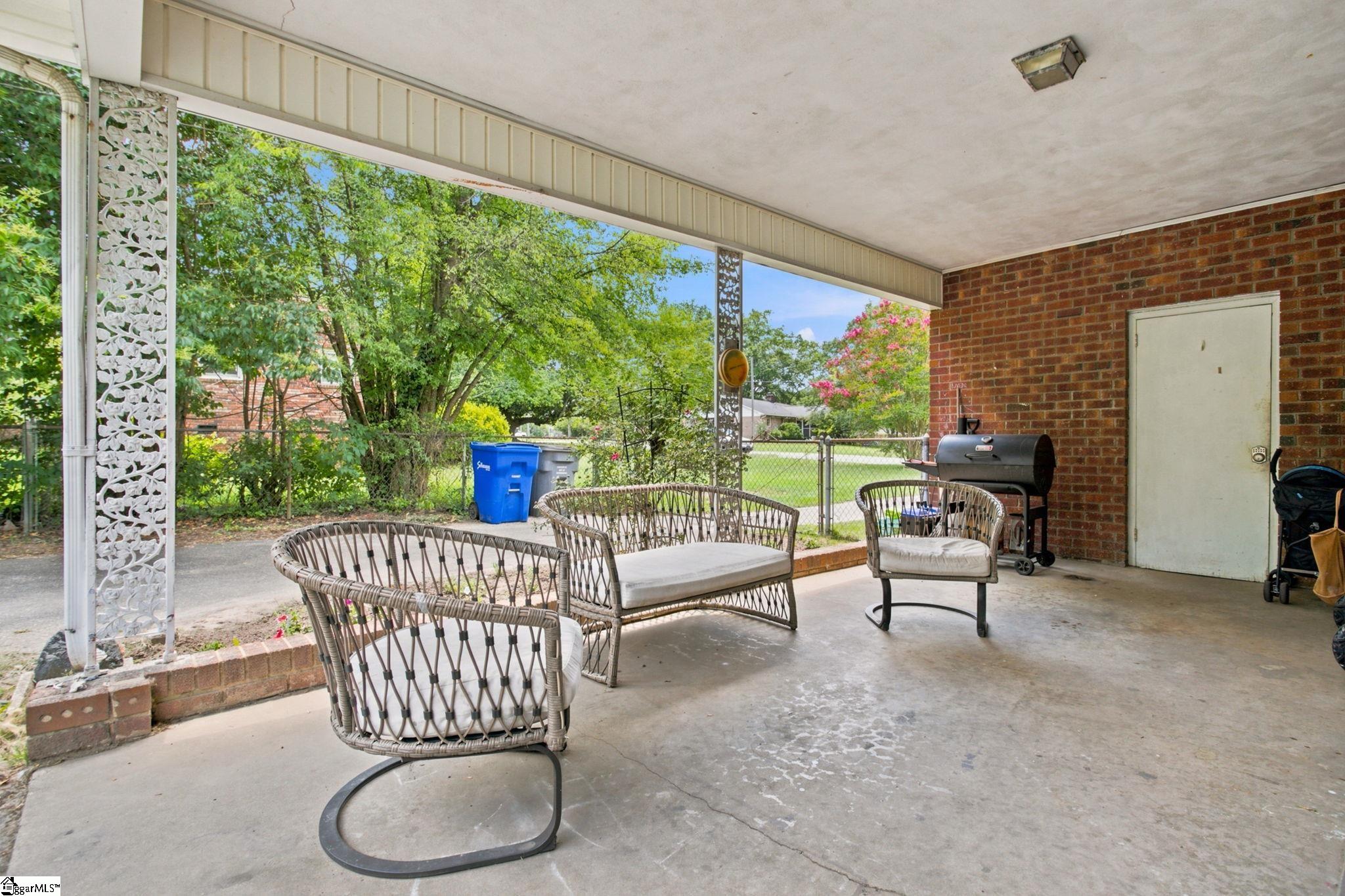229 Mohawk Drive Spartanburg, SC 29301