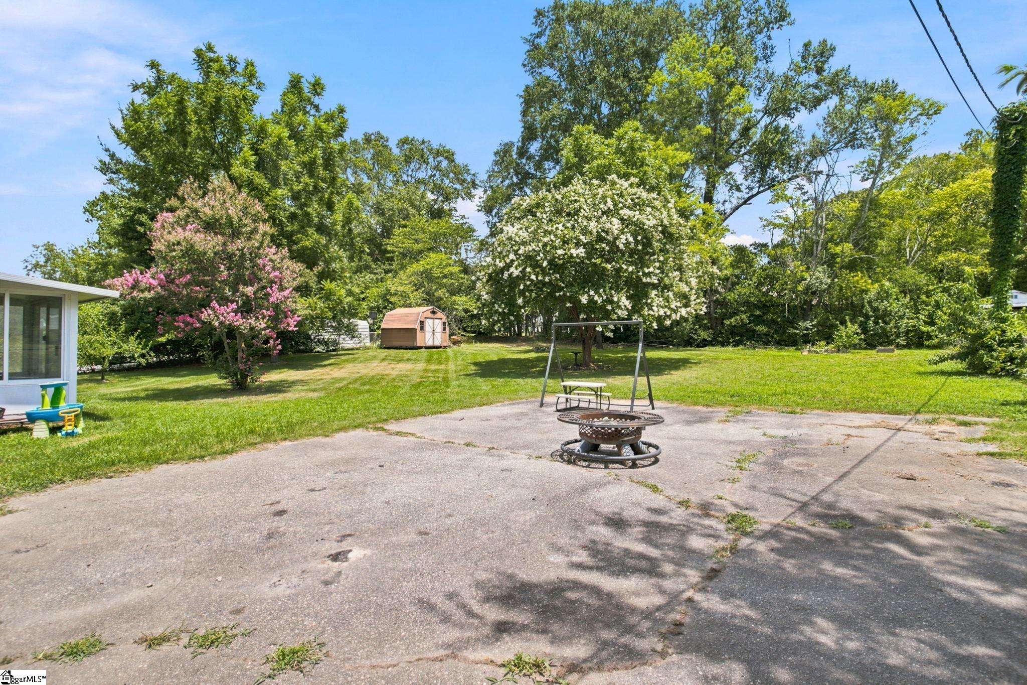 229 Mohawk Drive Spartanburg, SC 29301