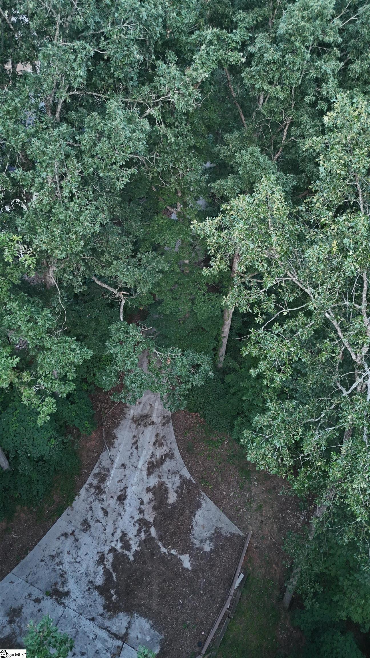 147 W Waters Edge Lane West Union, SC 29696