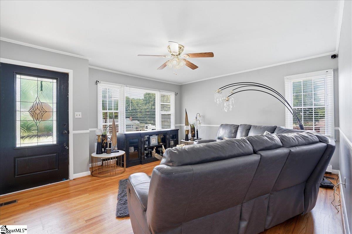 1207 Elmore Street Gaffney, SC 29340