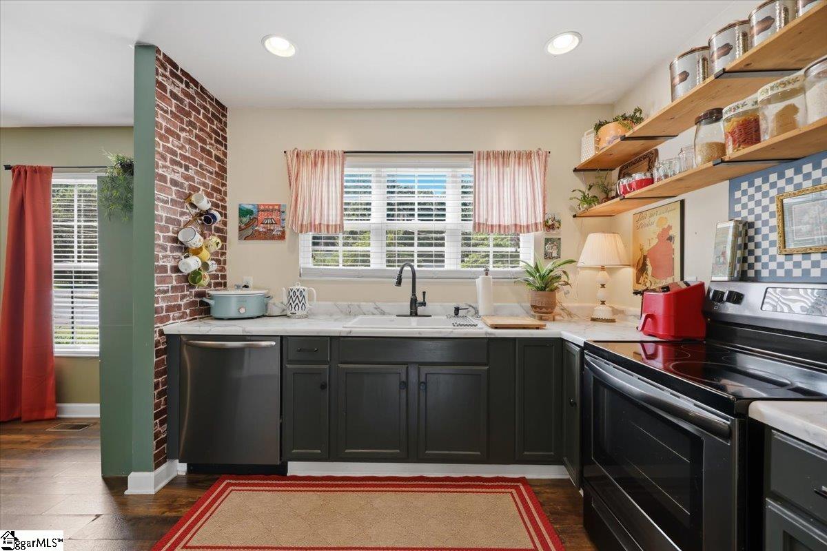 120 Calhoun Street Abbeville, SC 29620