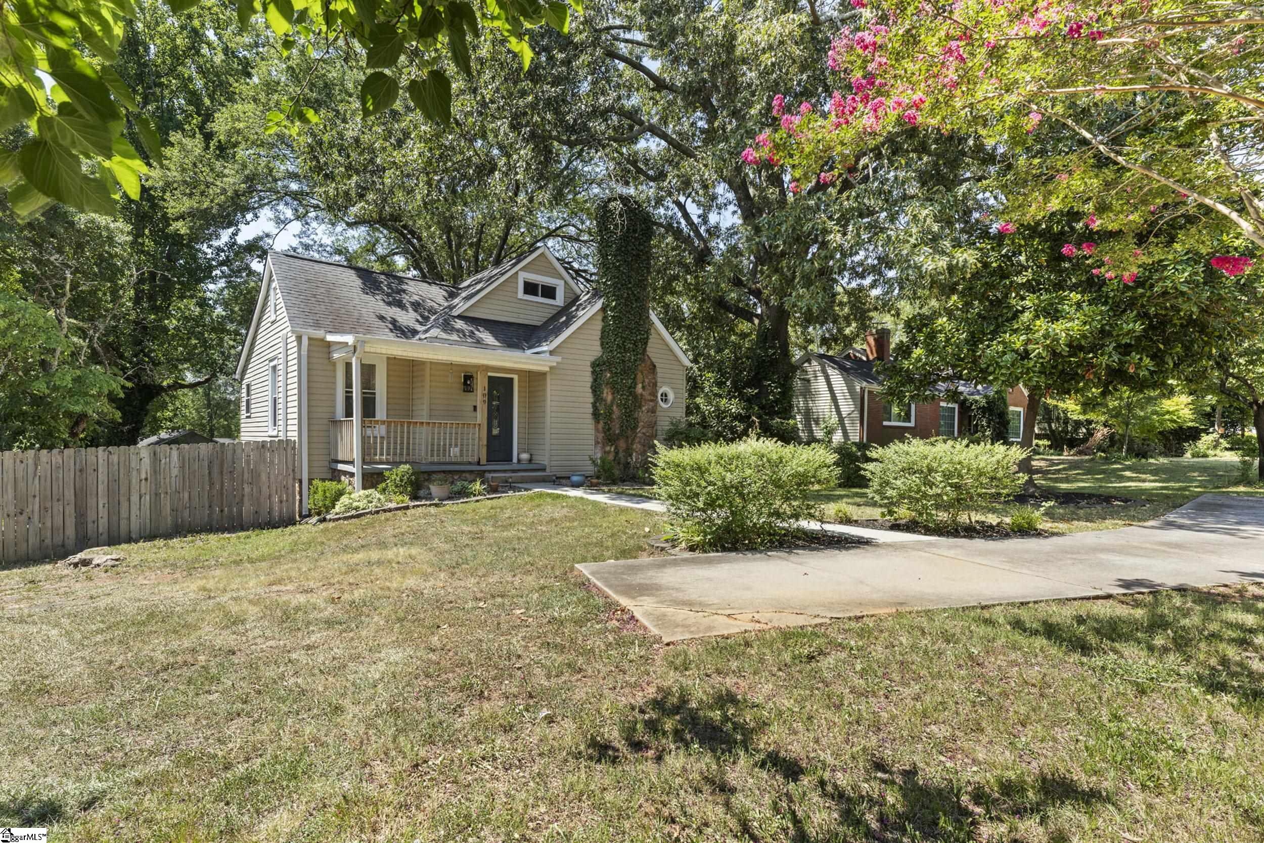 109 Ackley Road Greenville, SC 29607