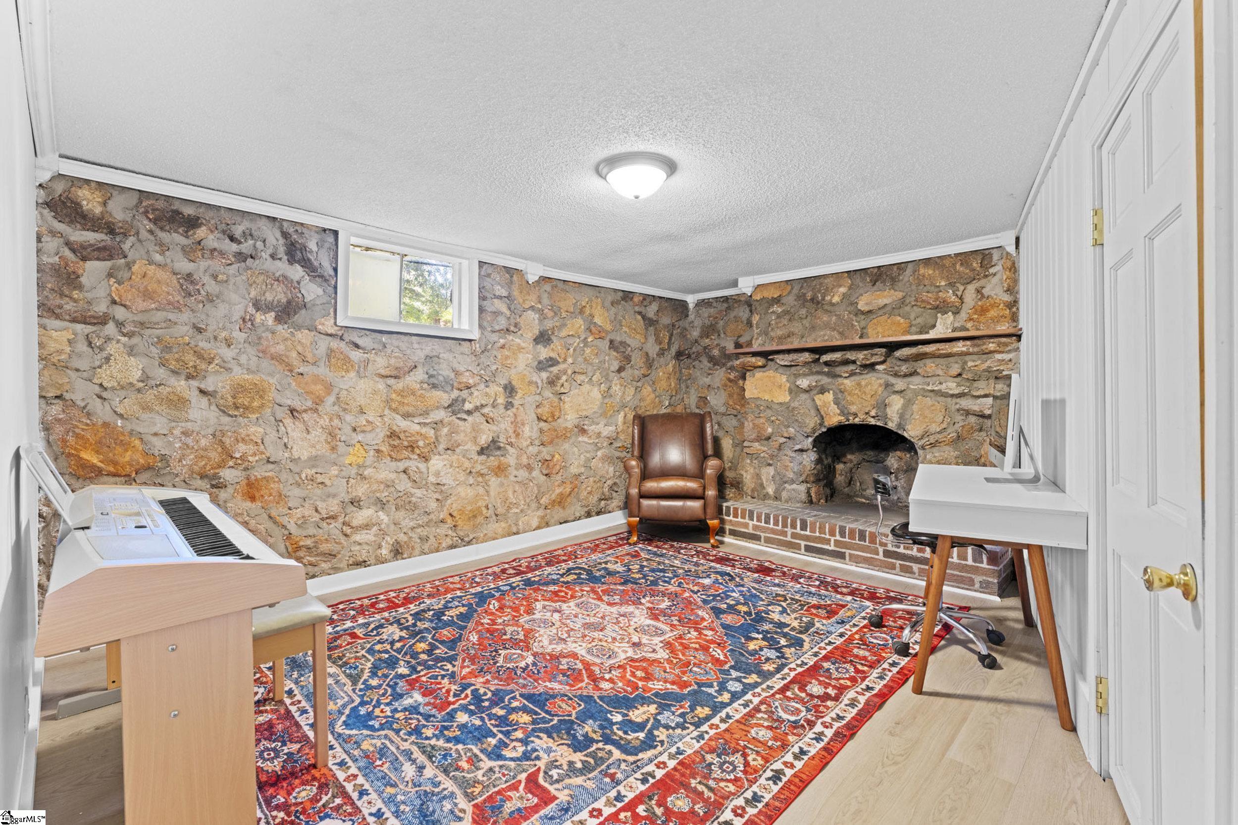 109 Ackley Road Greenville, SC 29607