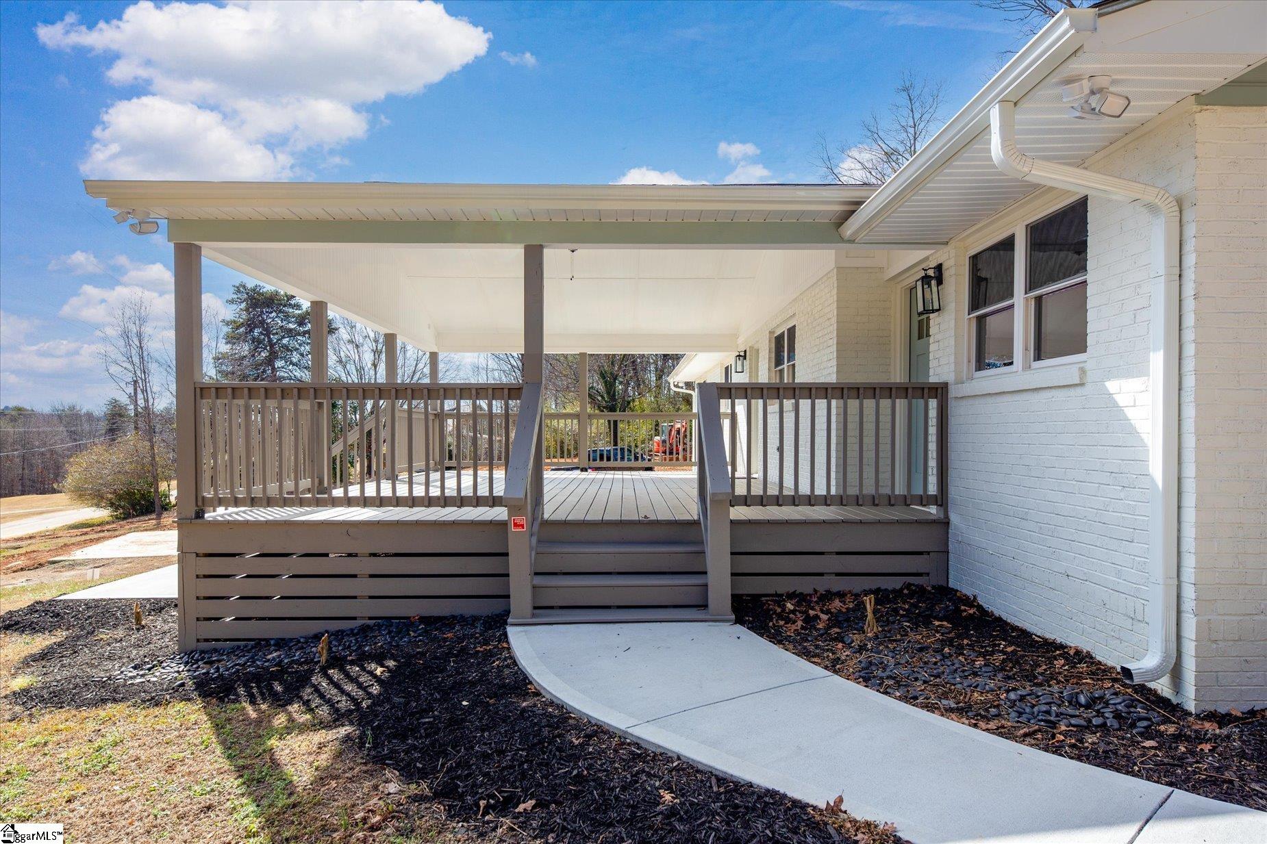 101 Fairview Drive Greenville, SC 29609