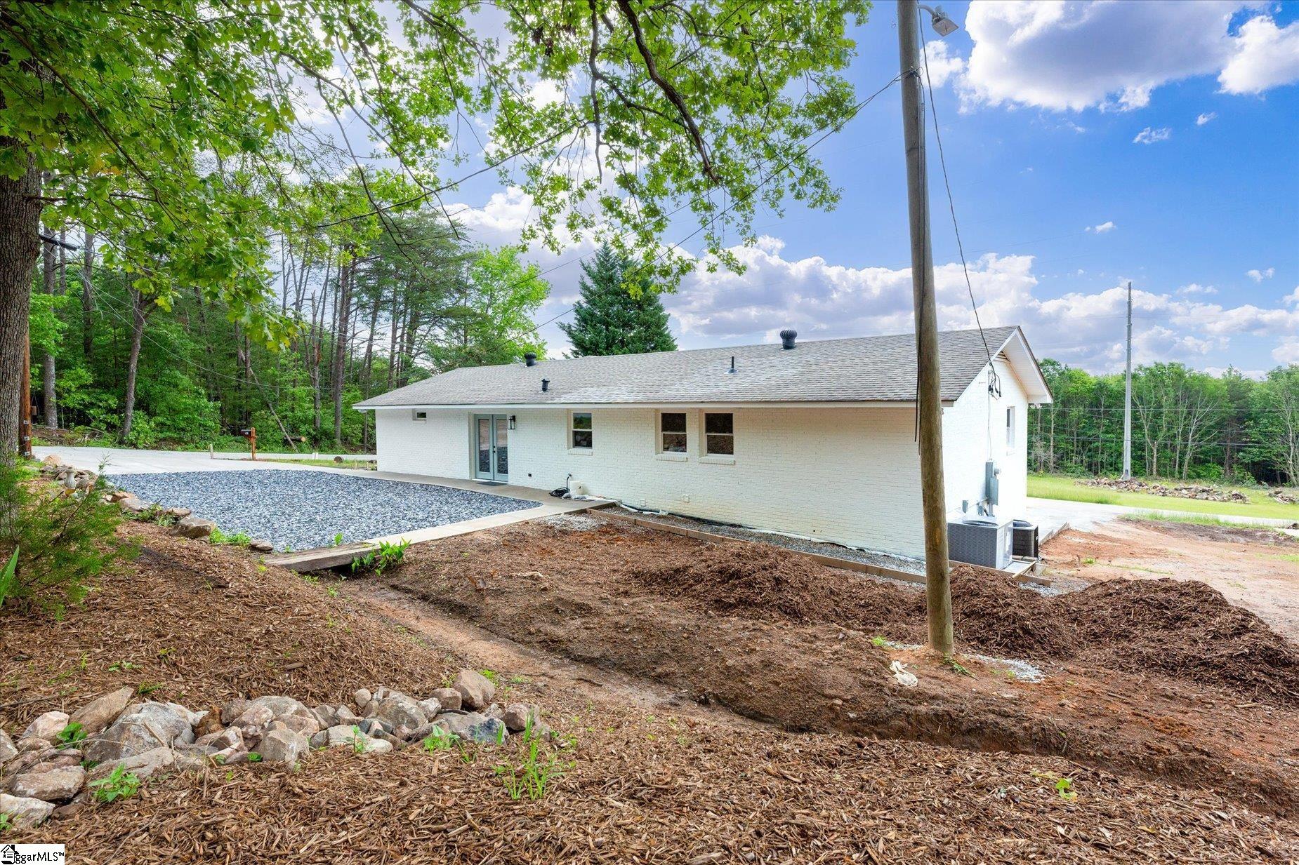 101 Fairview Drive Greenville, SC 29609