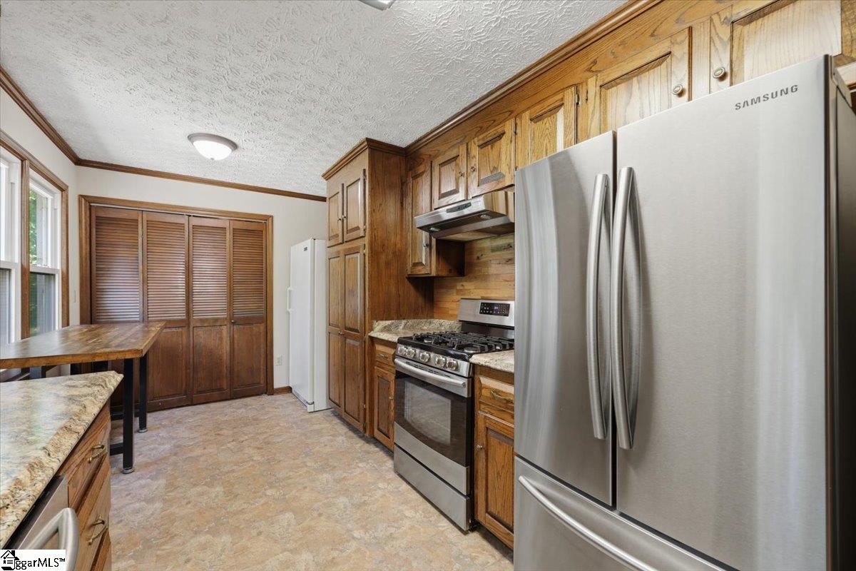 3184 N Hwy 14 Greer, SC 29651
