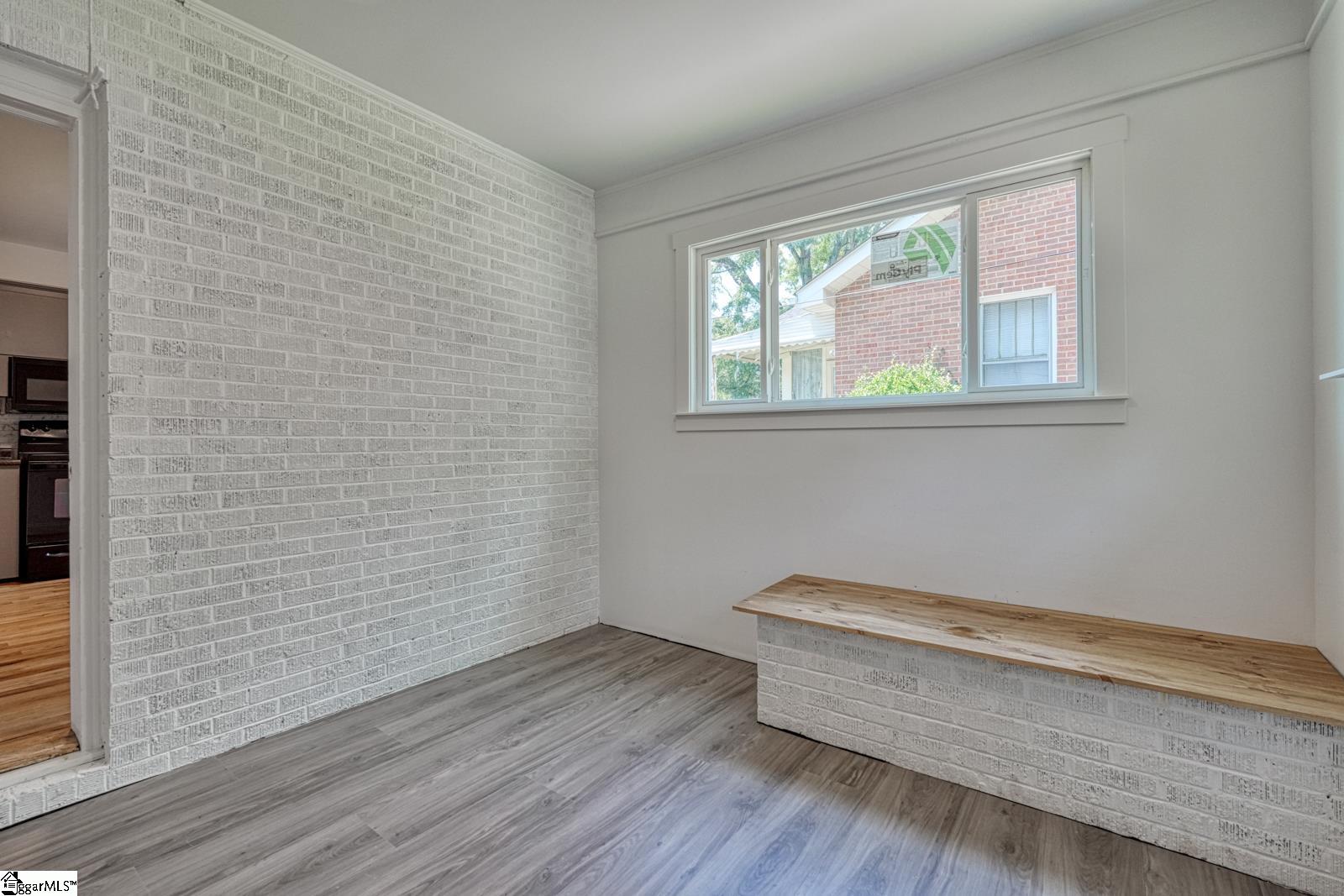 390 Caulder Avenue Spartanburg, SC 29306