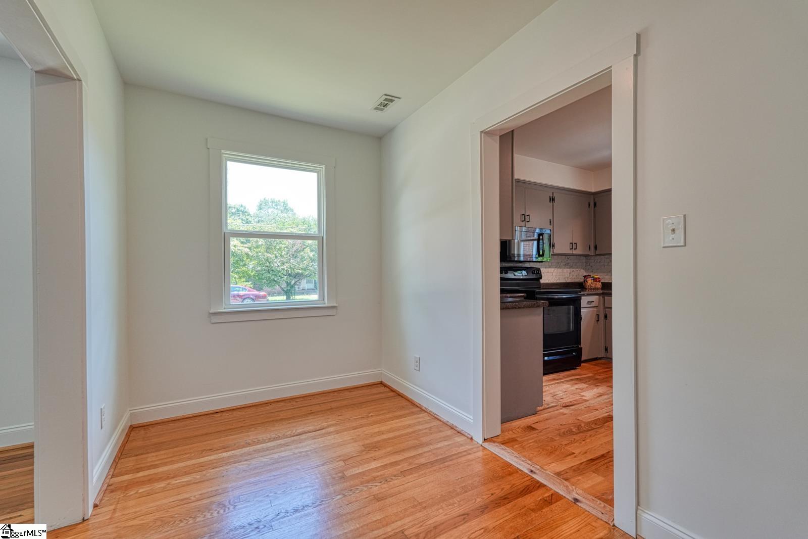 390 Caulder Avenue Spartanburg, SC 29306
