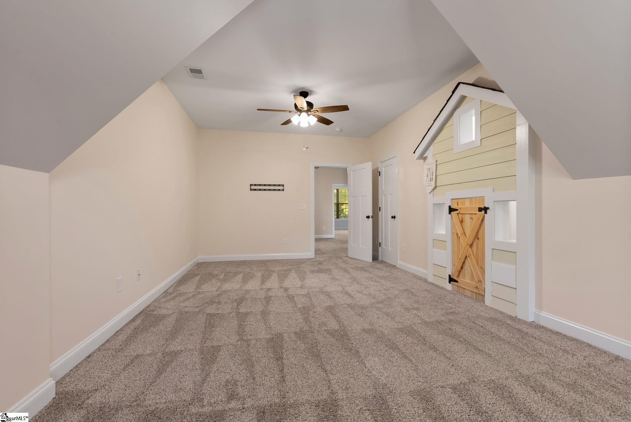 10 Colonel Storrs Court Greer, SC 29650