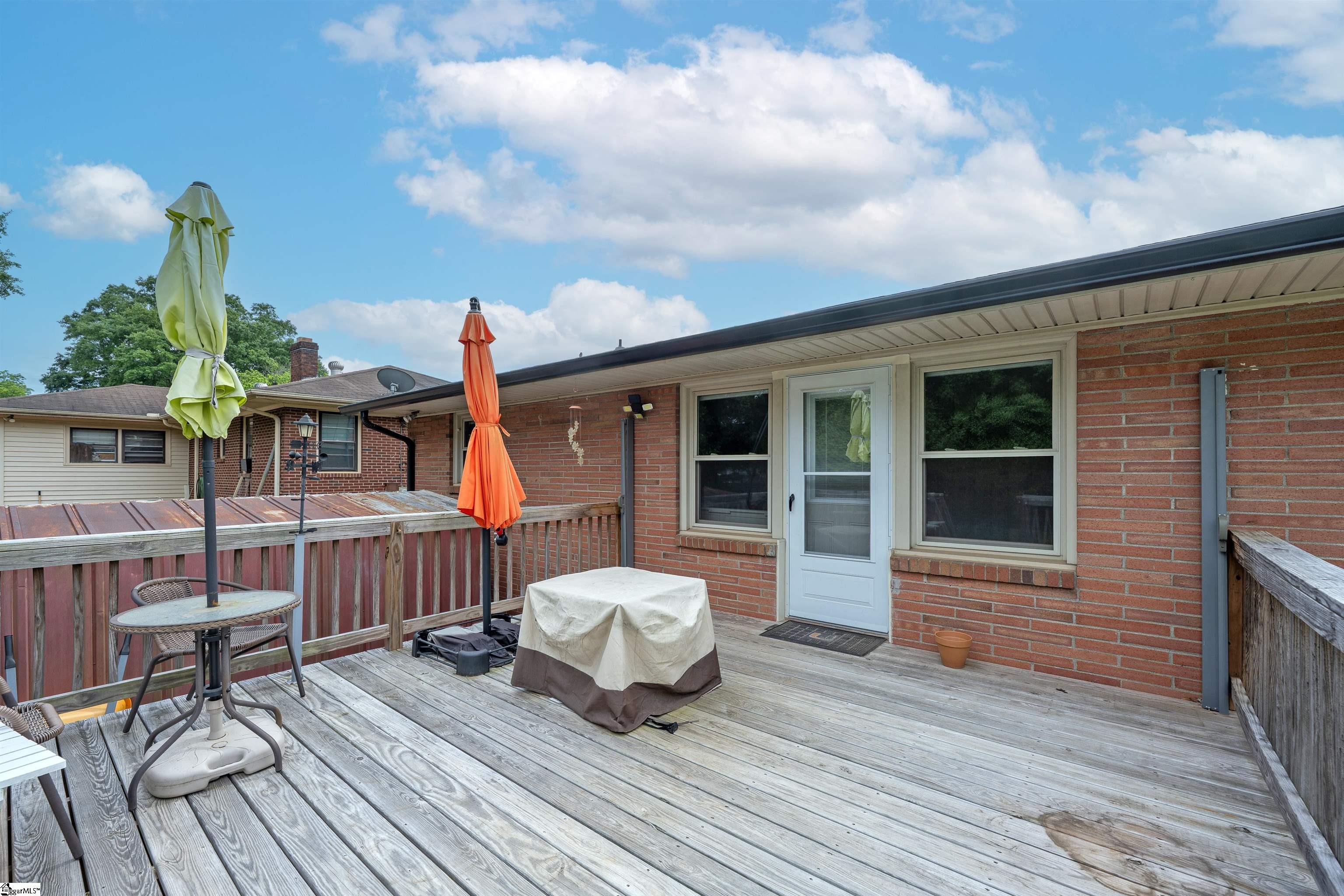 10 Templewood Drive Greenville, SC 29611