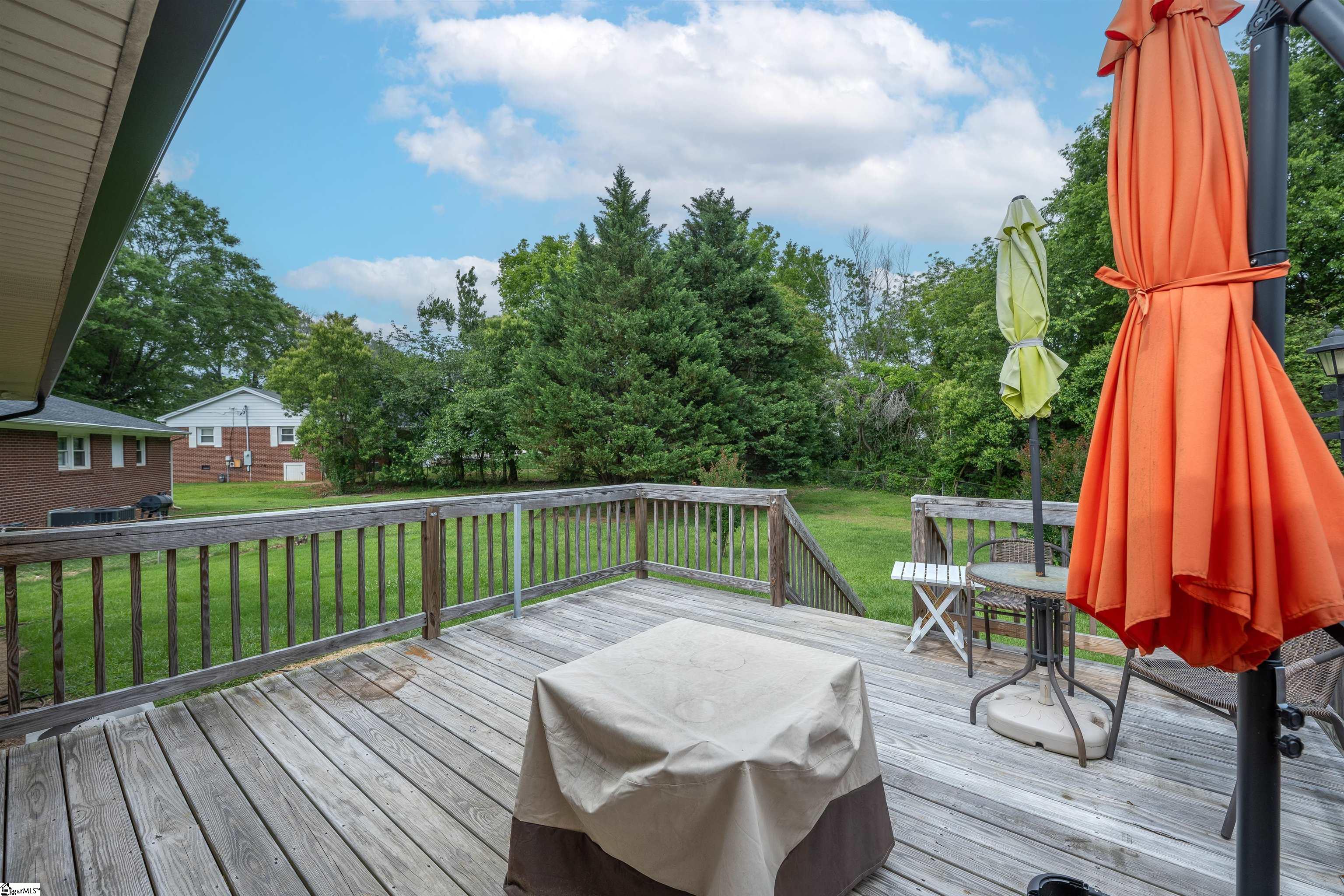 10 Templewood Drive Greenville, SC 29611