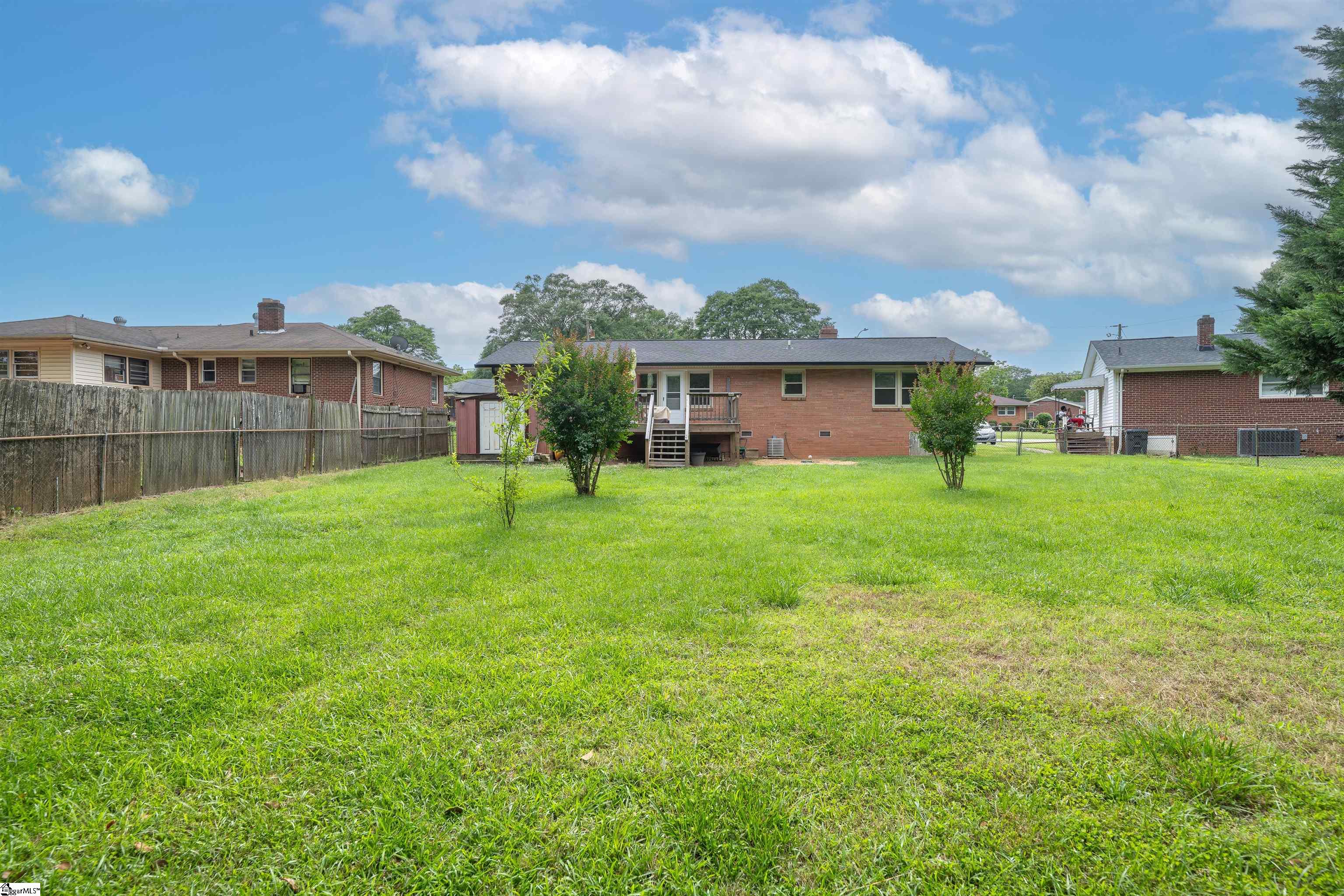 10 Templewood Drive Greenville, SC 29611