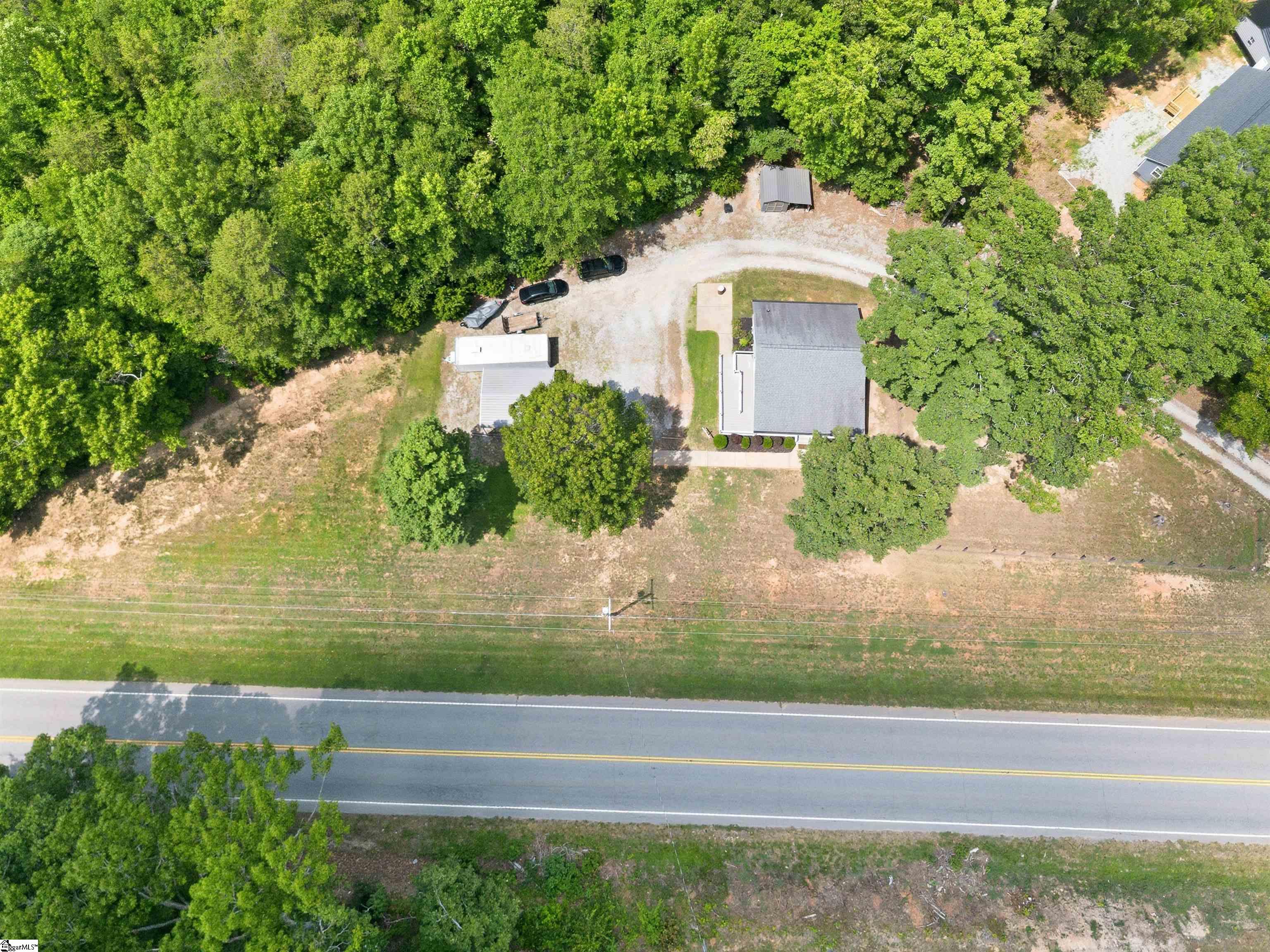 4141 Cross Anchor Road Enoree, SC 29335