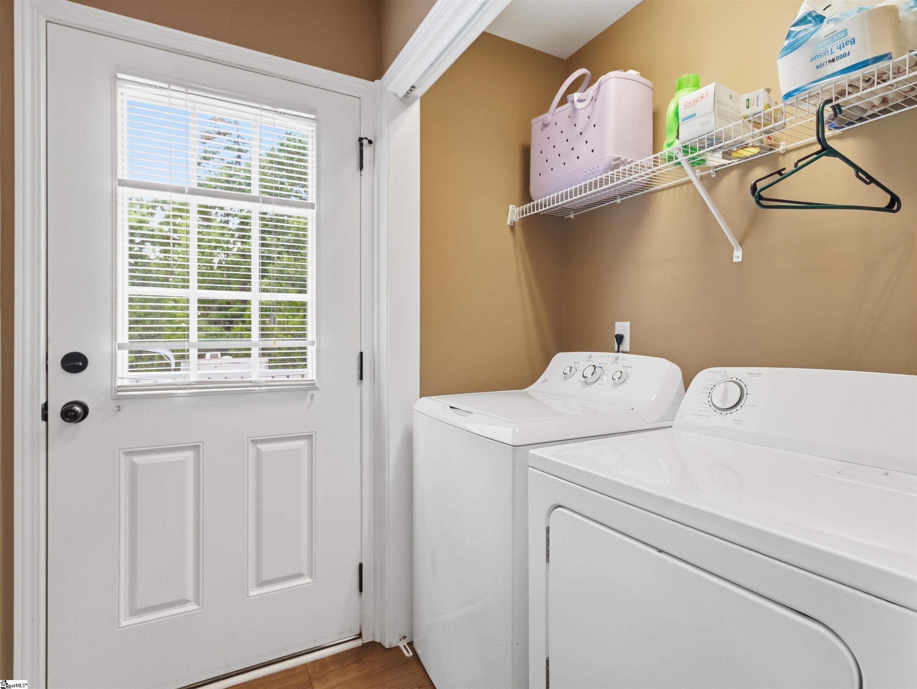 4141 Cross Anchor Road Enoree, SC 29335