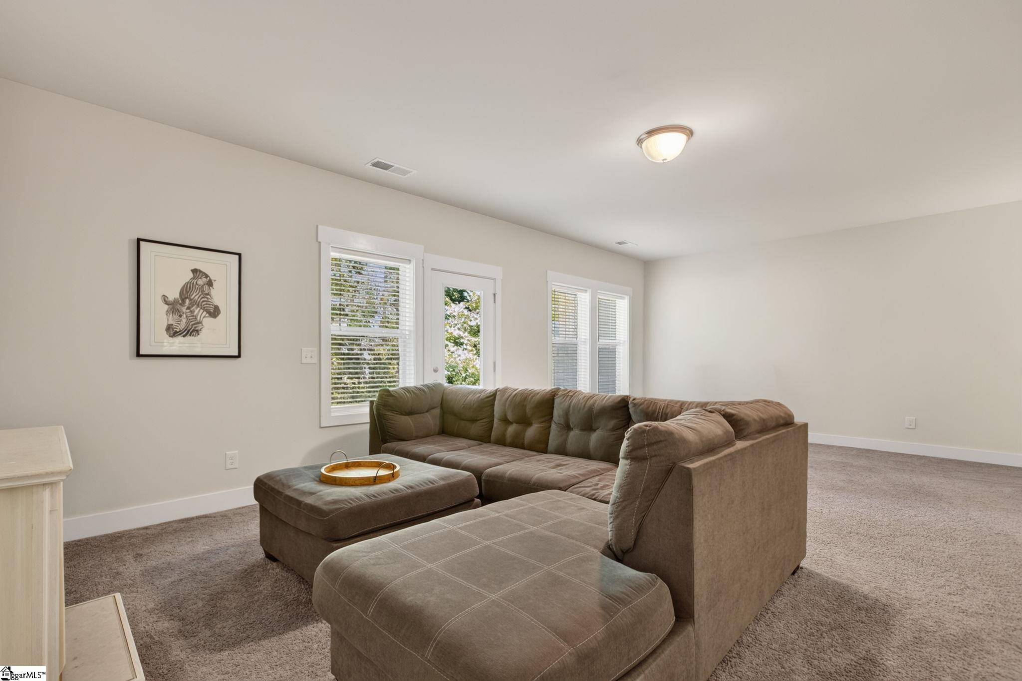 128 Sea Harbour Way Simpsonville, SC 29681