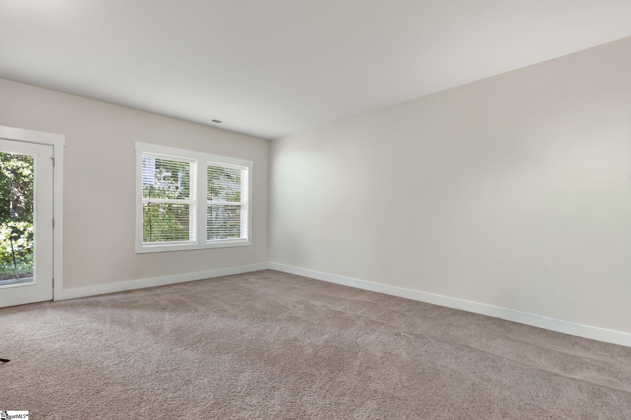 128 Sea Harbour Way Simpsonville, SC 29681