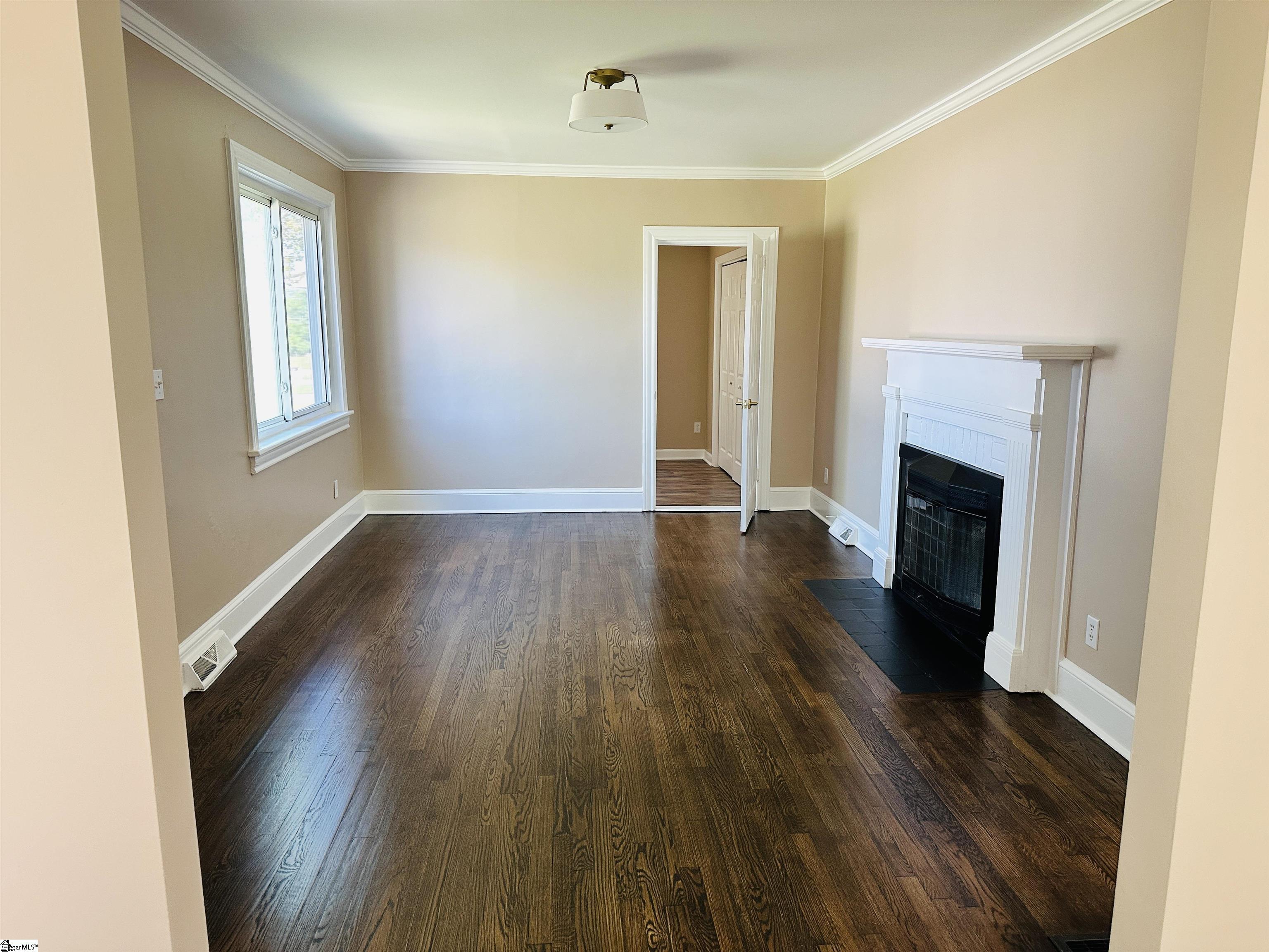 414 E Fairview Avenue Greer, SC 29651