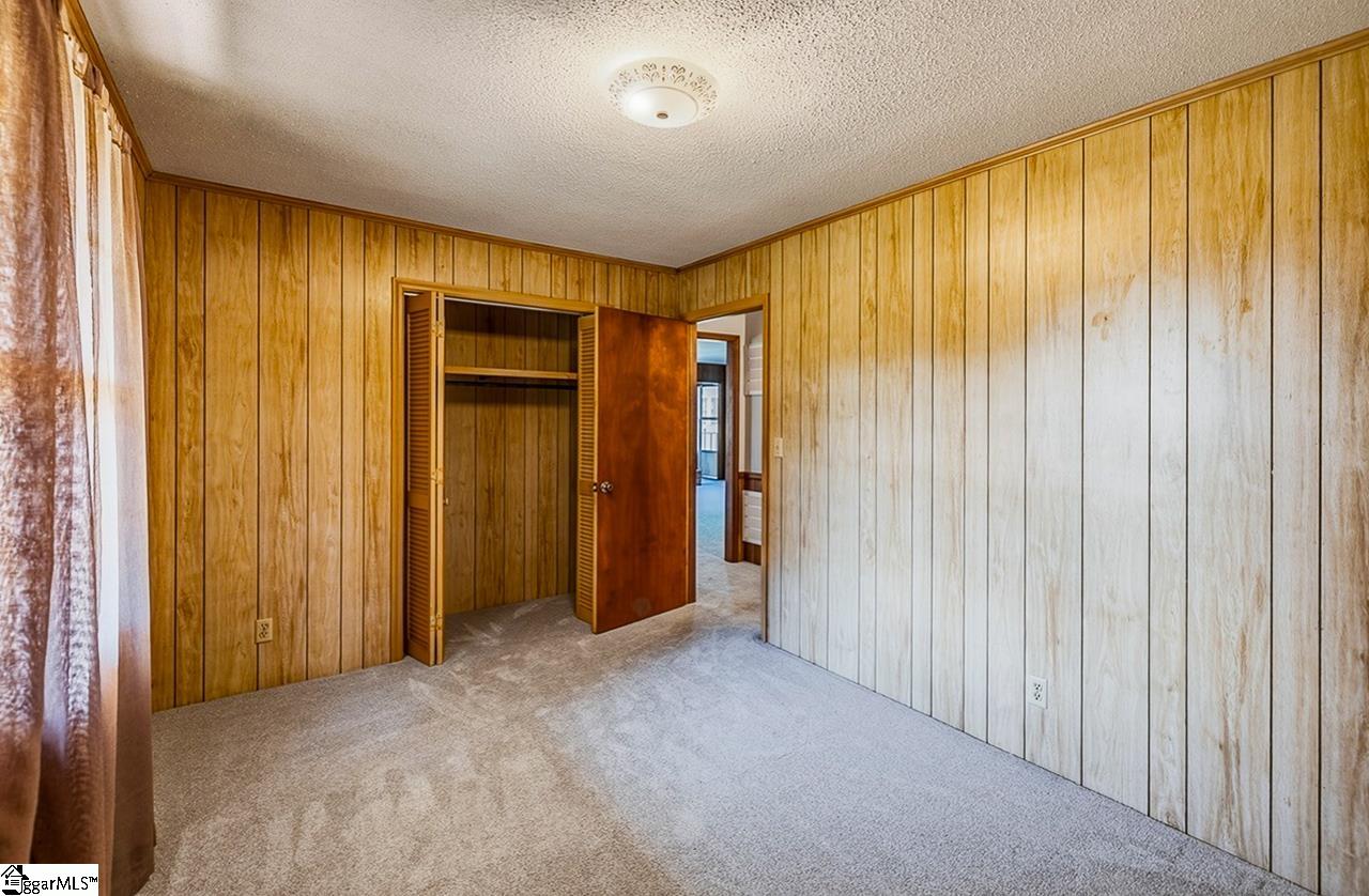 1326 Mount Zion Road Spartanburg, SC 29303