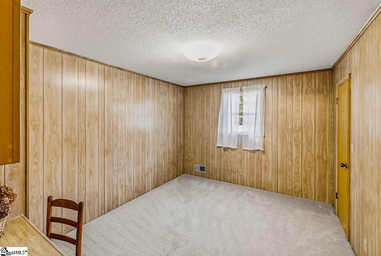 1326 Mount Zion Road Spartanburg, SC 29303