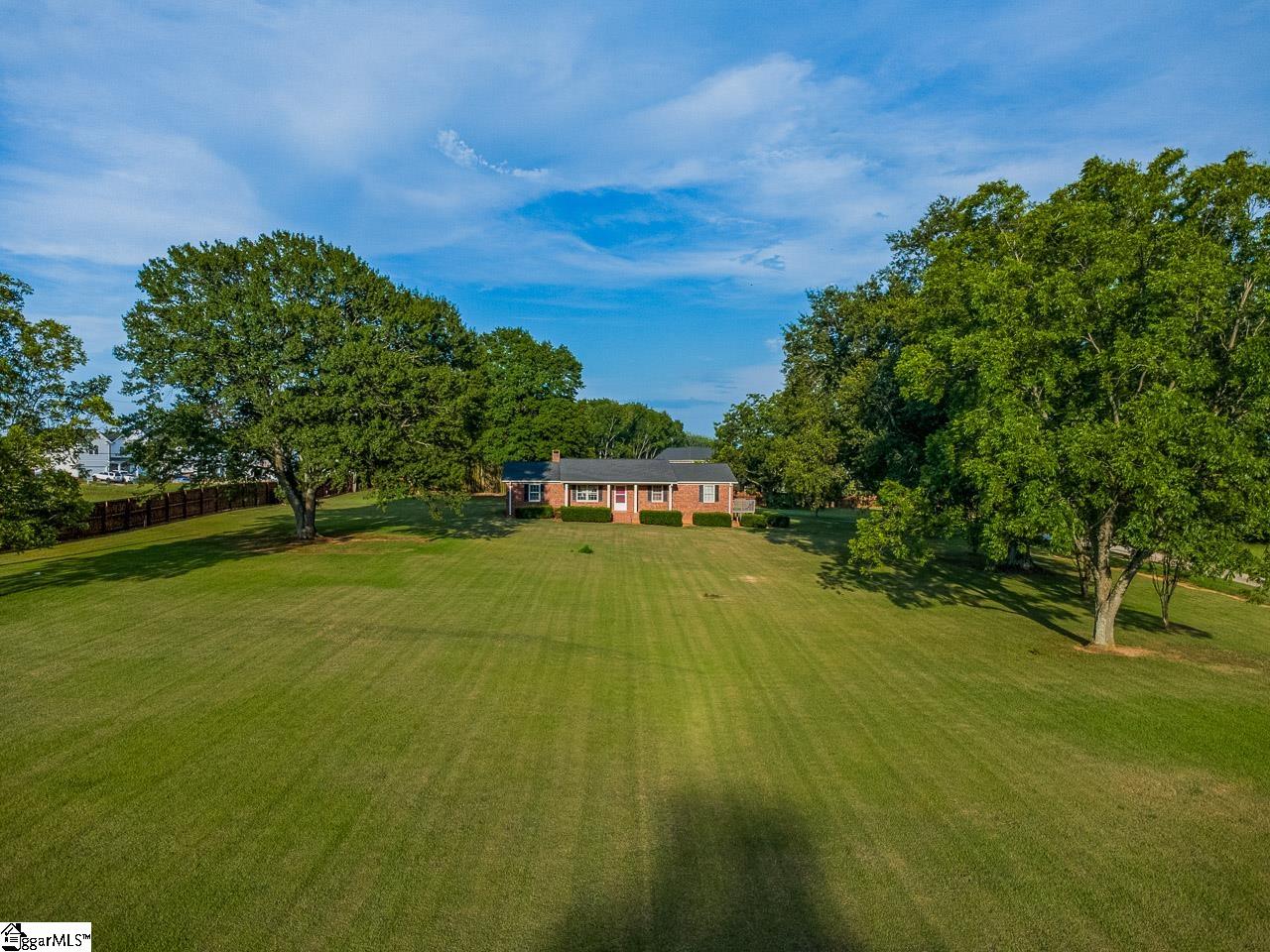 1326 Mount Zion Road Spartanburg, SC 29303