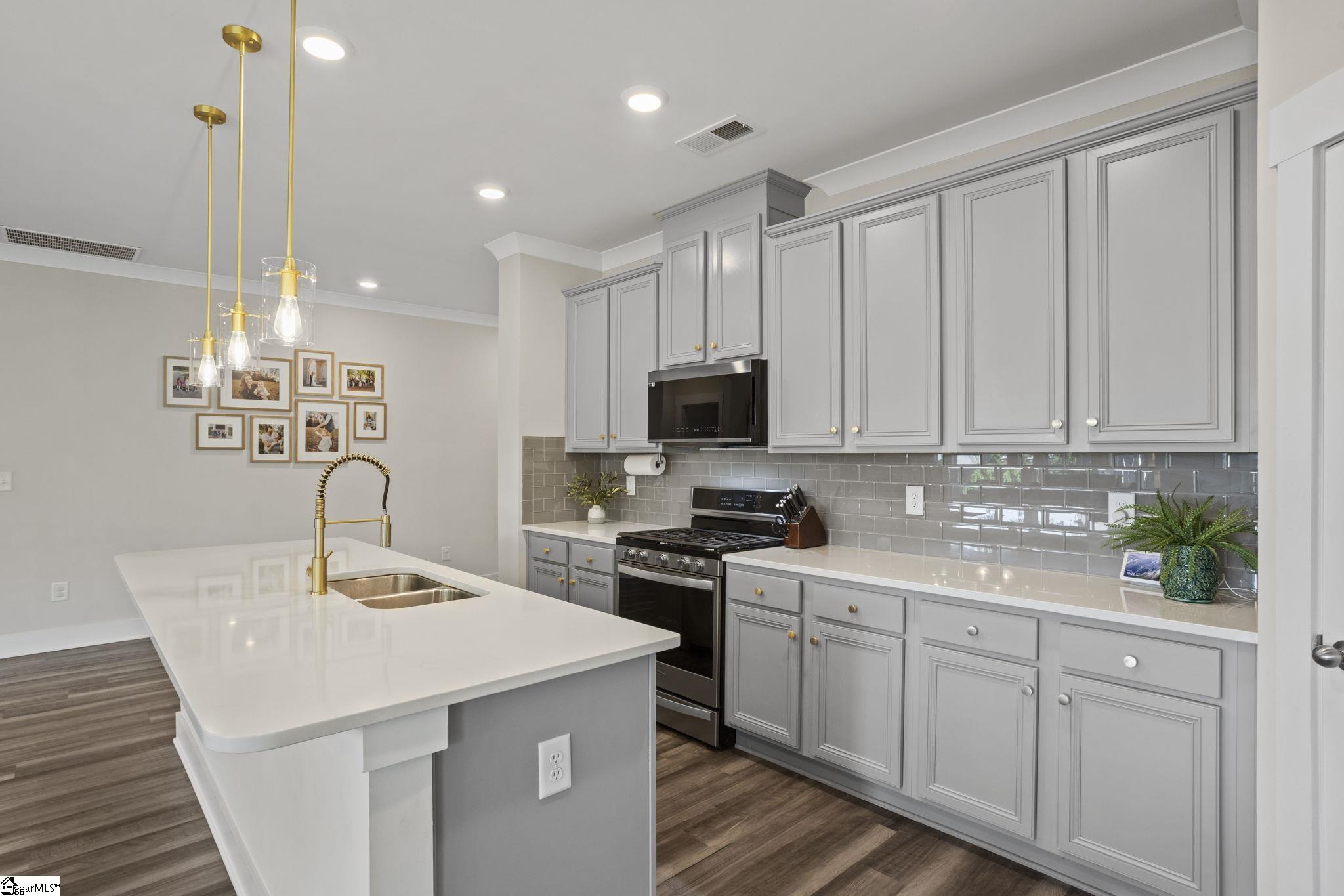 341 Blue Danube Drive Simpsonville, SC 29681