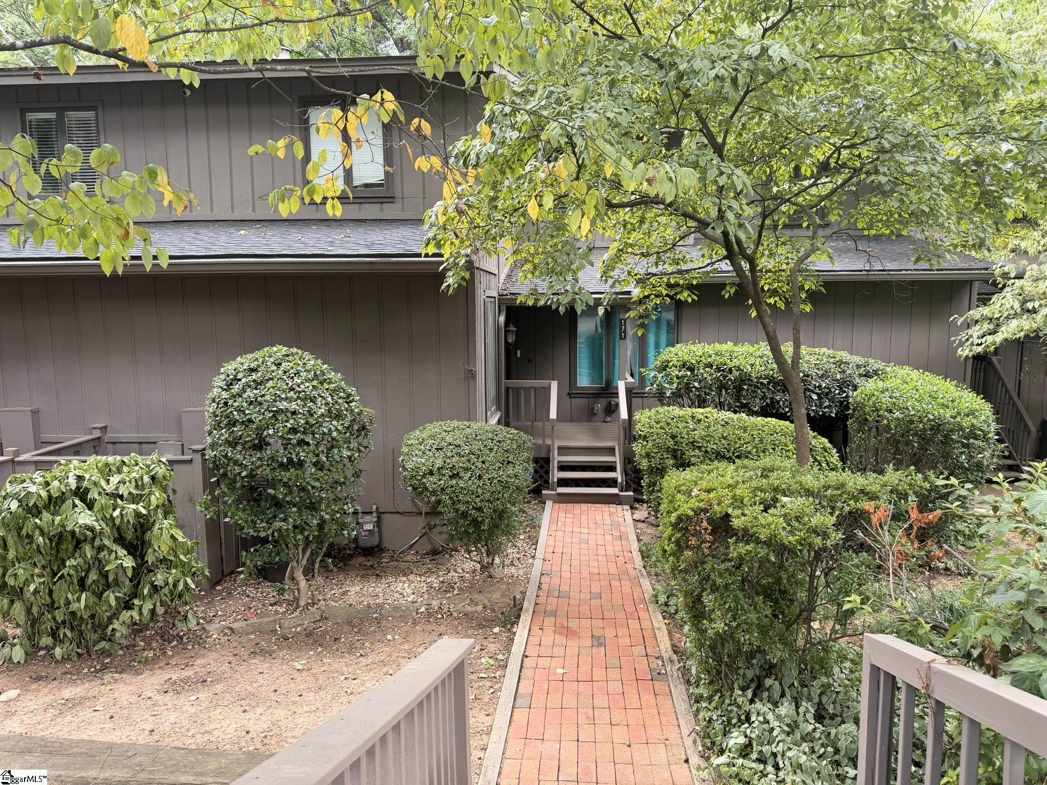 171 Ingleoak Lane Greenville, SC 29615