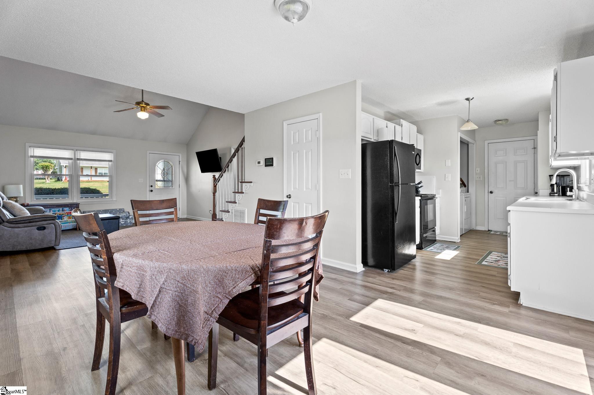 215 Upland View Drive Boiling Springs, SC 29316