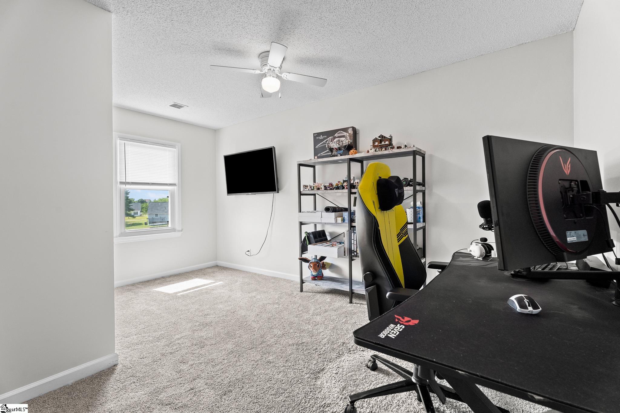 215 Upland View Drive Boiling Springs, SC 29316