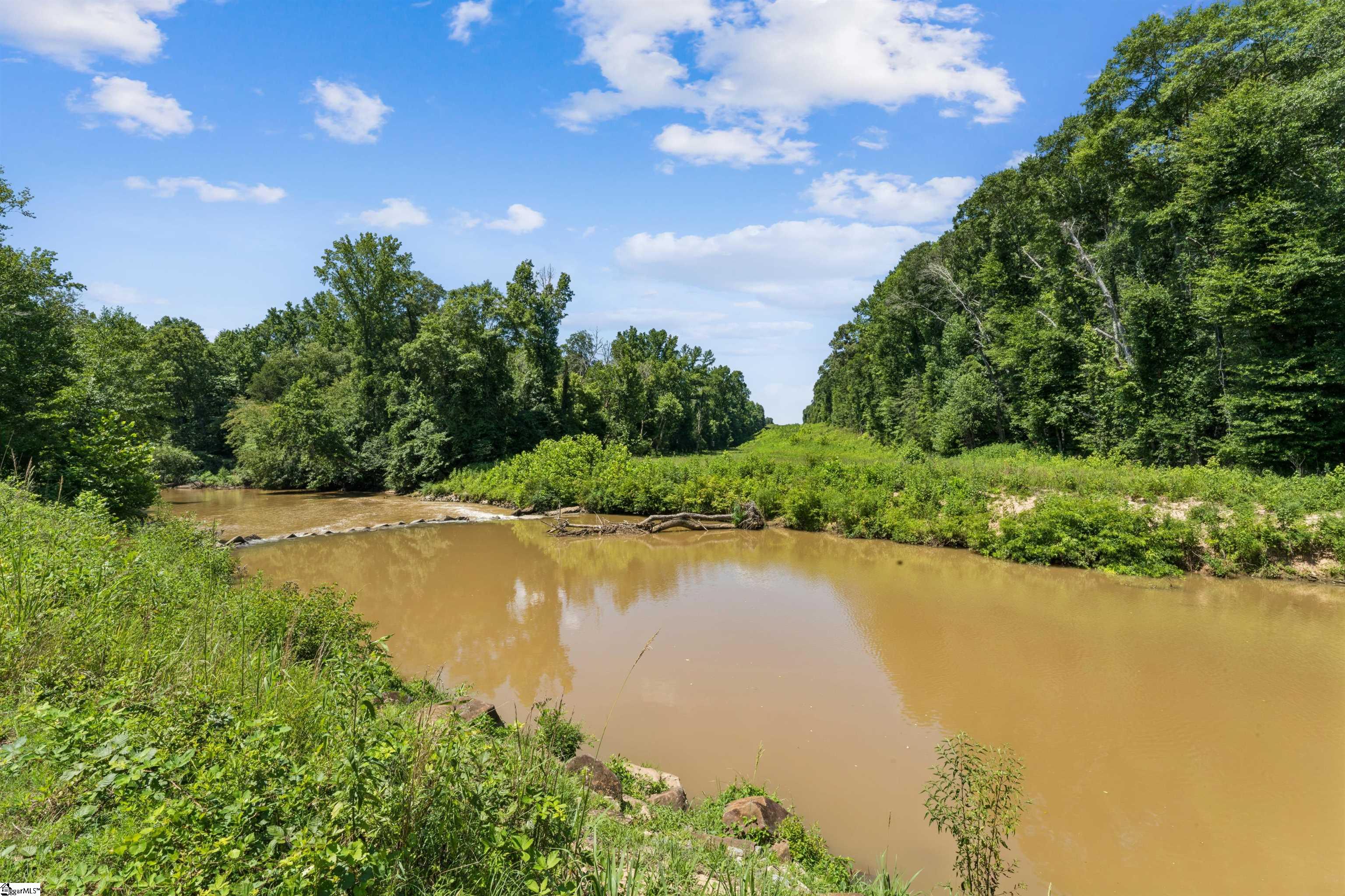 1210 Cooper Bridge Road Woodruff, SC 29388