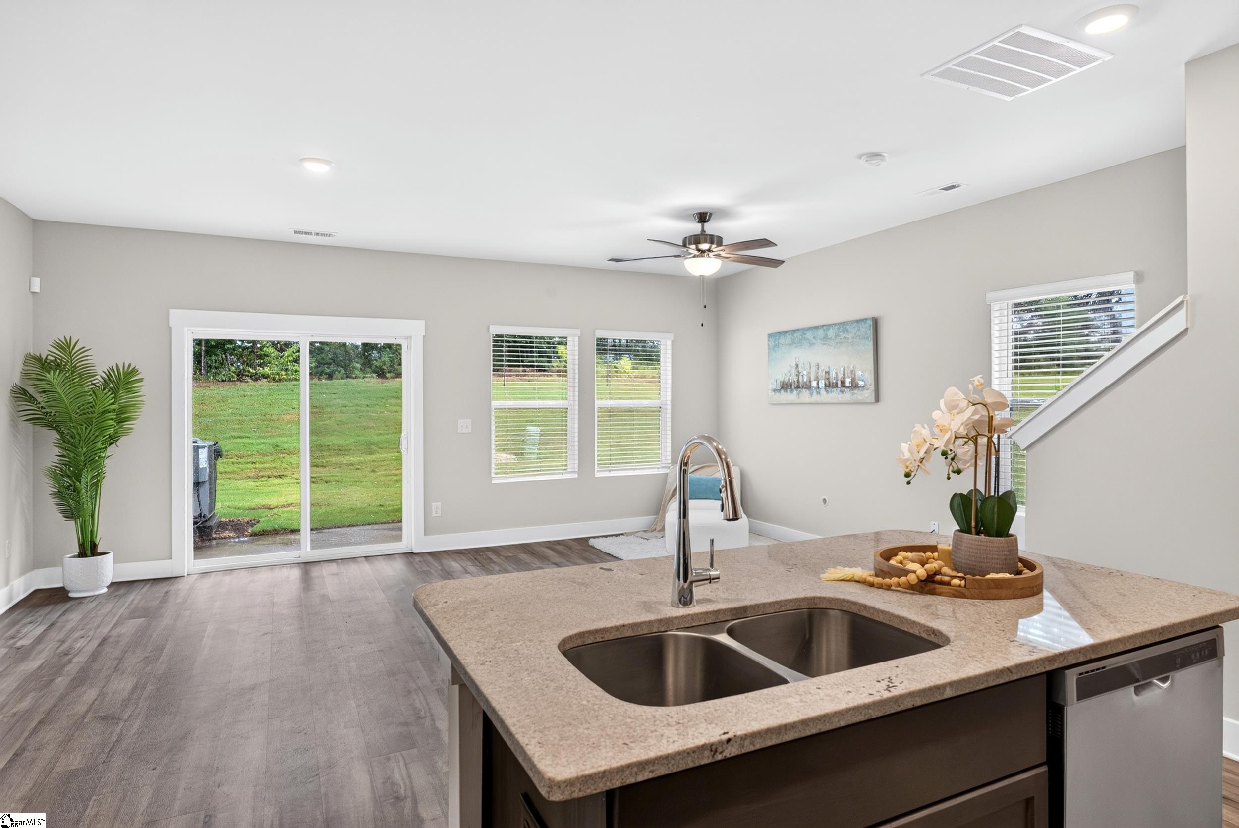 919 Yarn Way Greer, SC 29651
