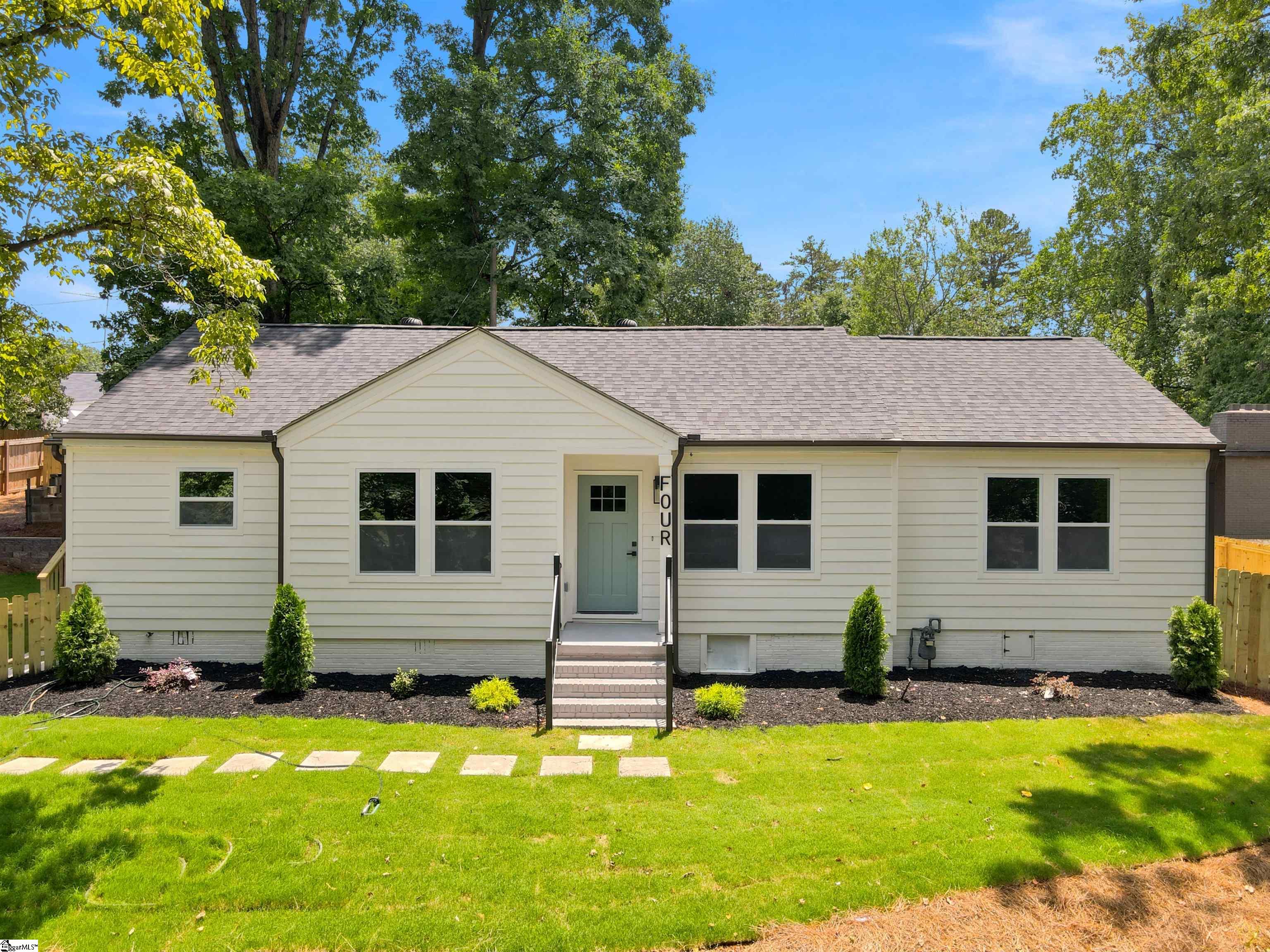 4 Arcadia Circle Greenville, SC 29605
