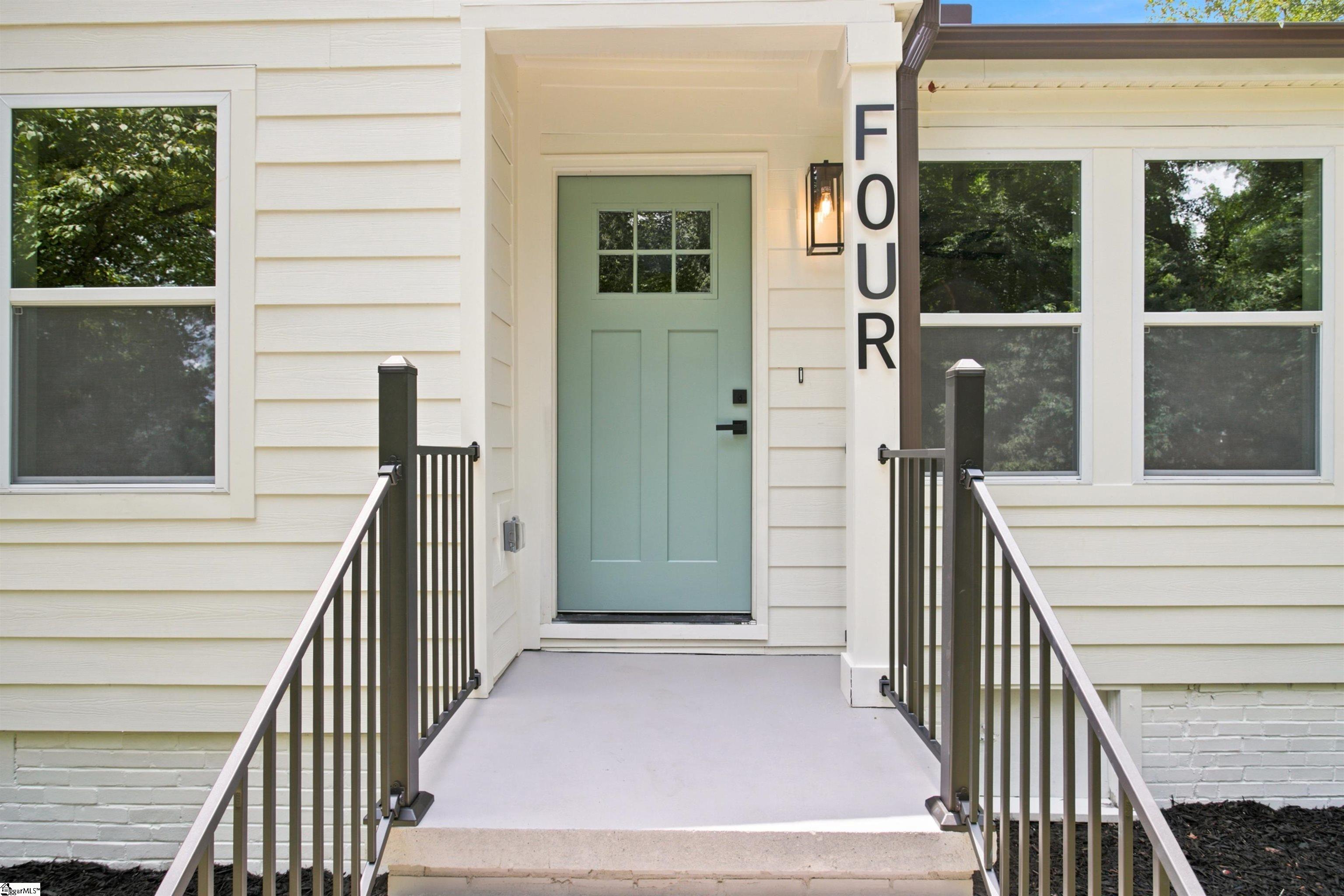 4 Arcadia Circle Greenville, SC 29605