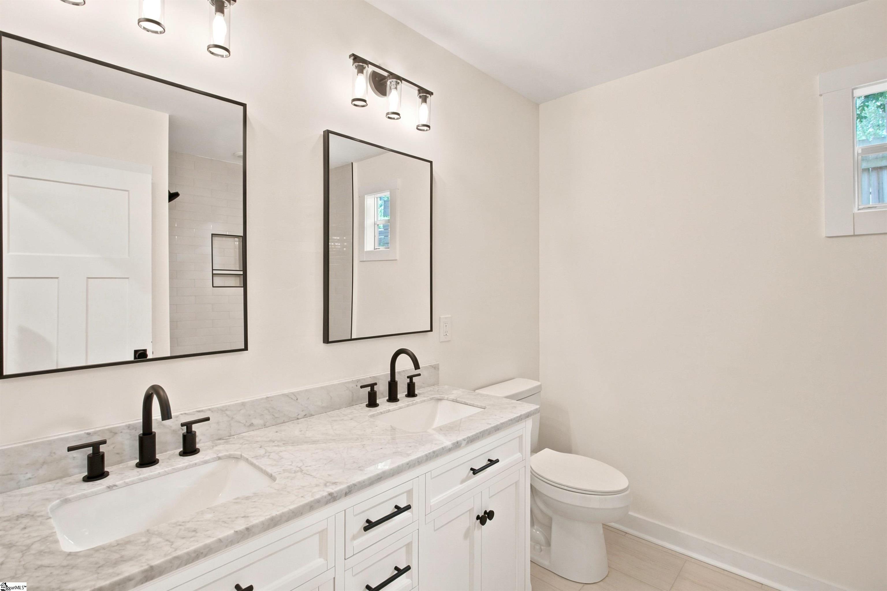 4 Arcadia Circle Greenville, SC 29605
