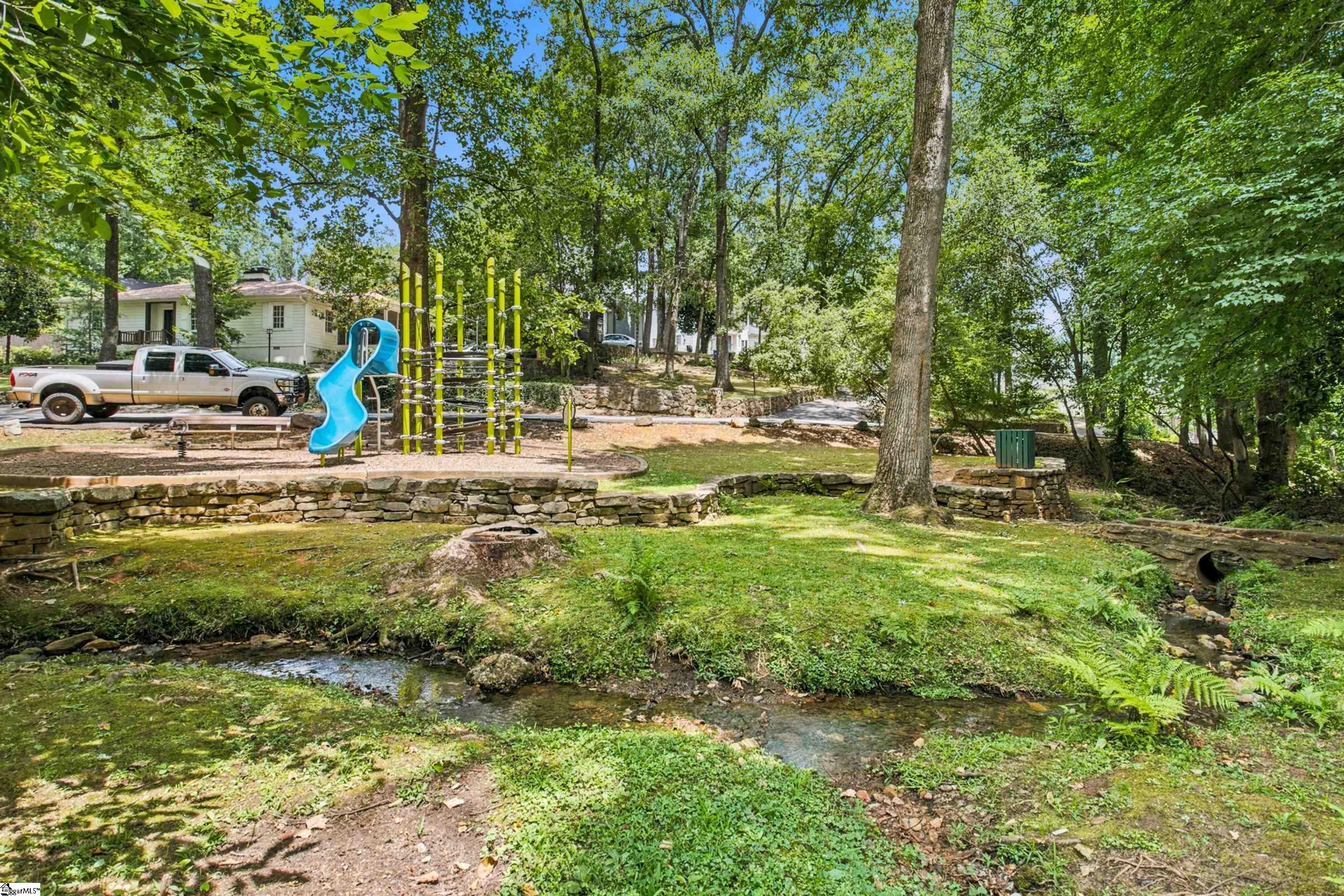 4 Arcadia Circle Greenville, SC 29605