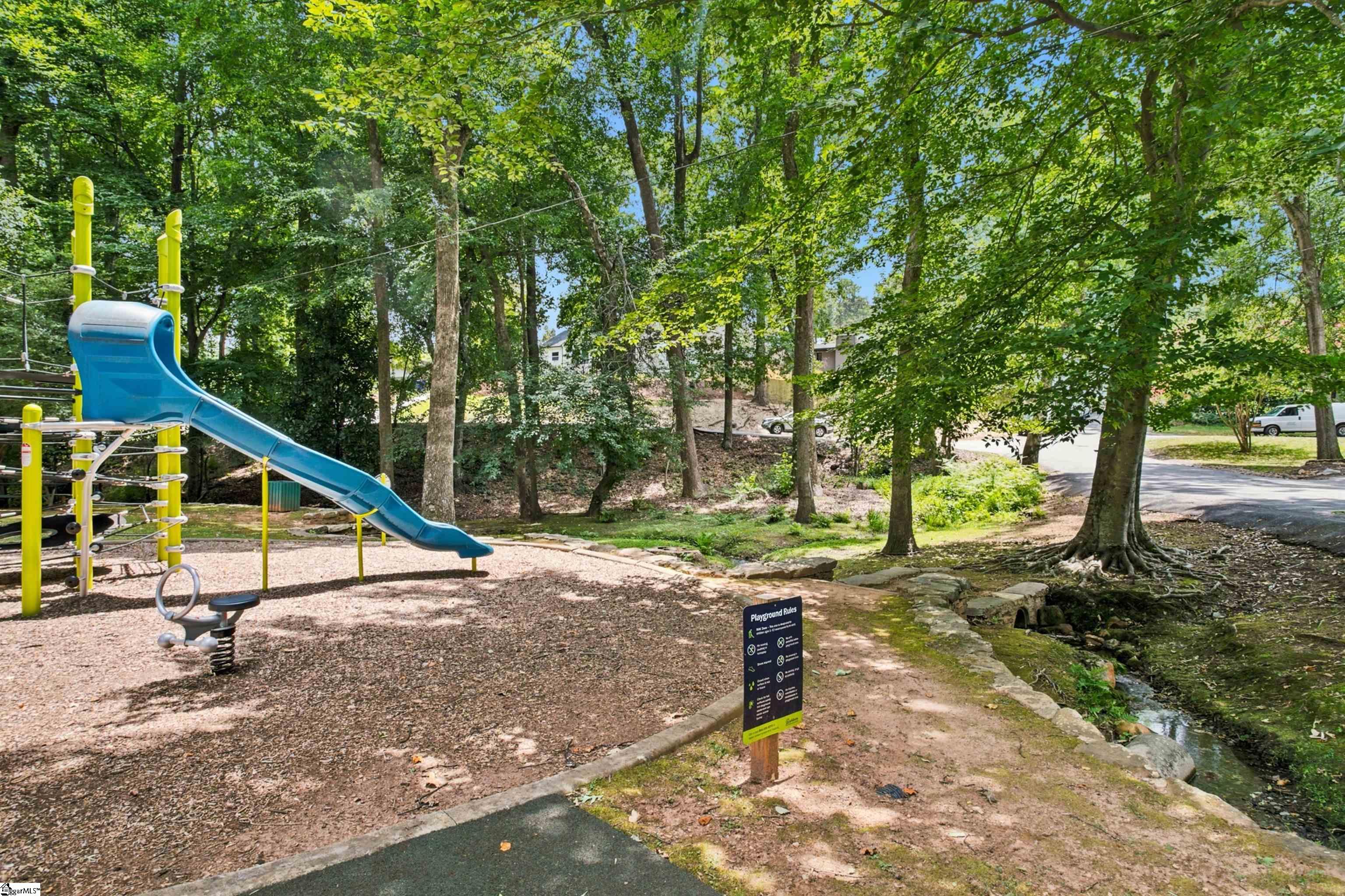 4 Arcadia Circle Greenville, SC 29605