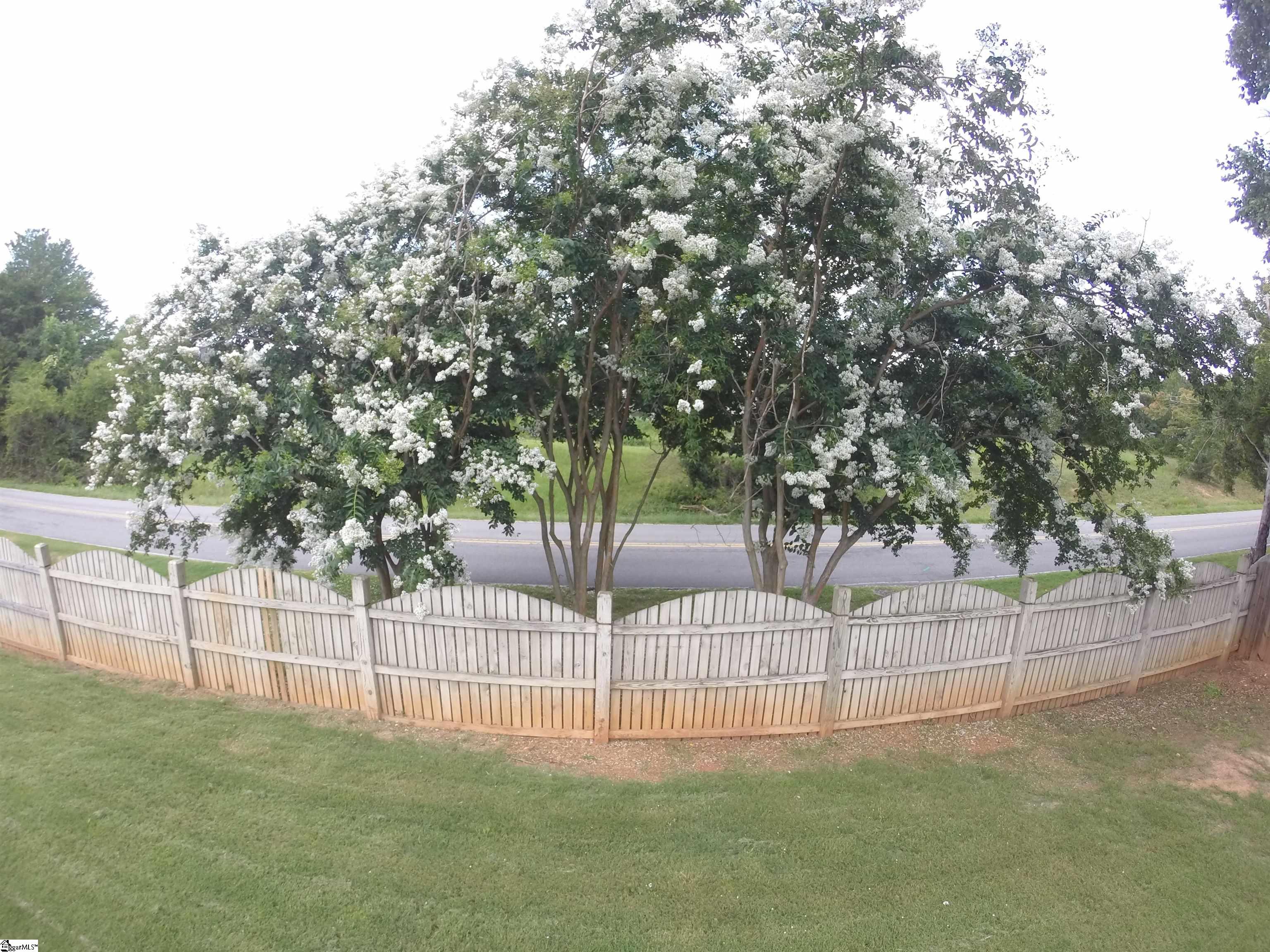 207 Grimes Drive Simpsonville, SC 29681