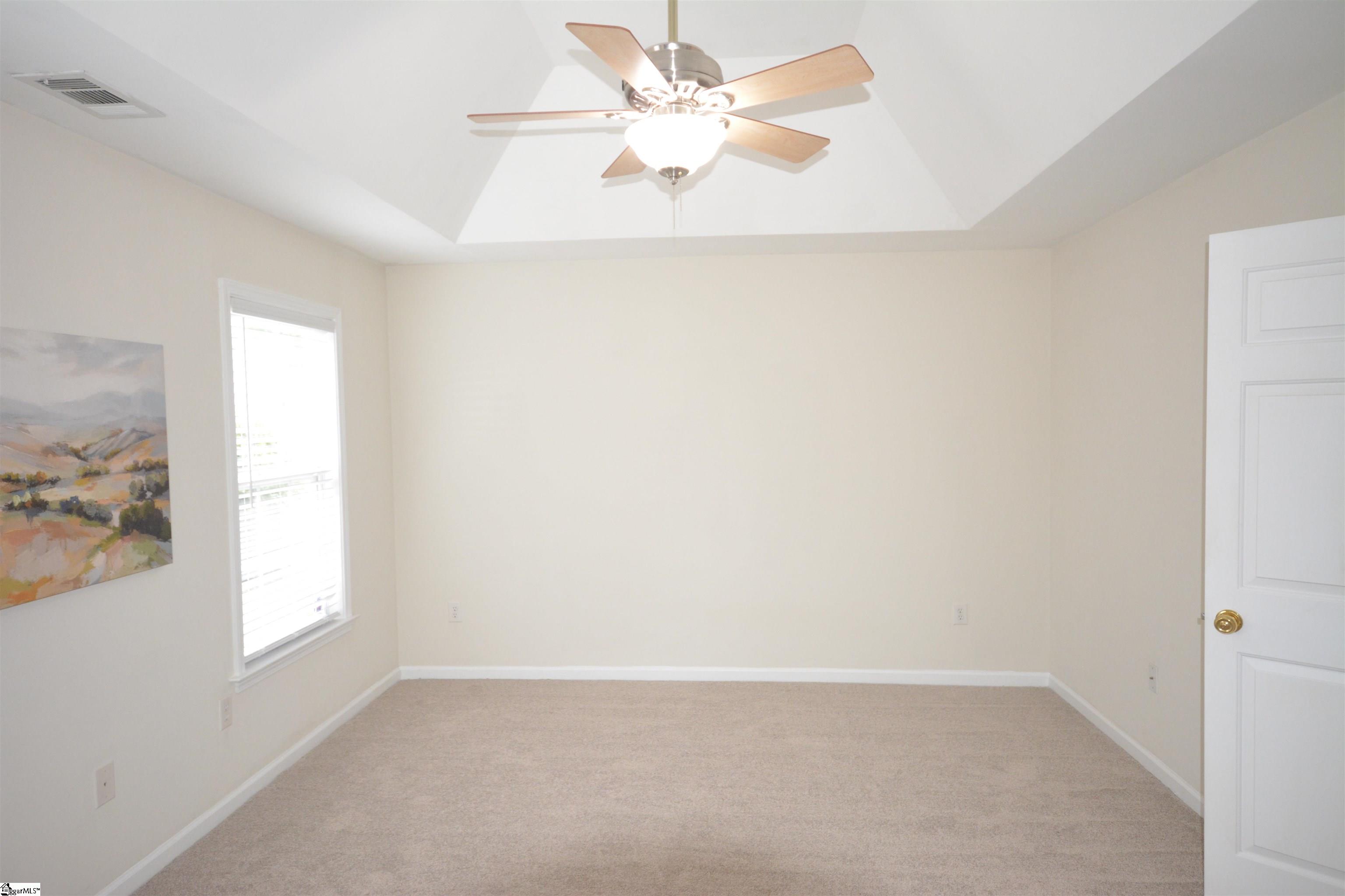 207 Grimes Drive Simpsonville, SC 29681