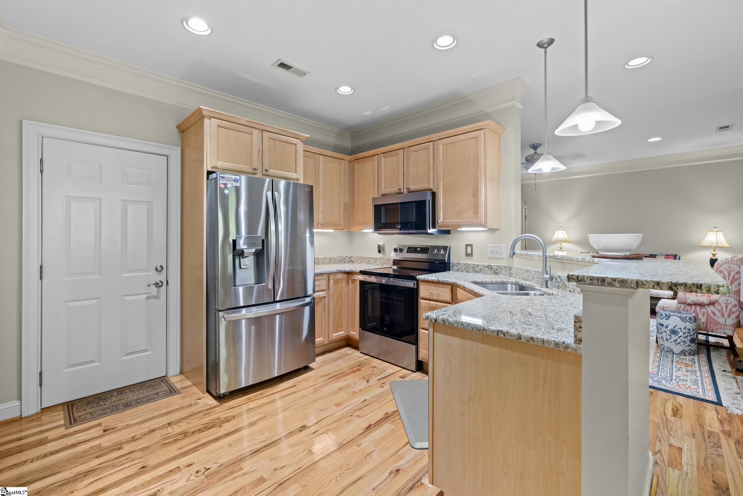 227 Pineneedle Drive Westminster, SC 29693