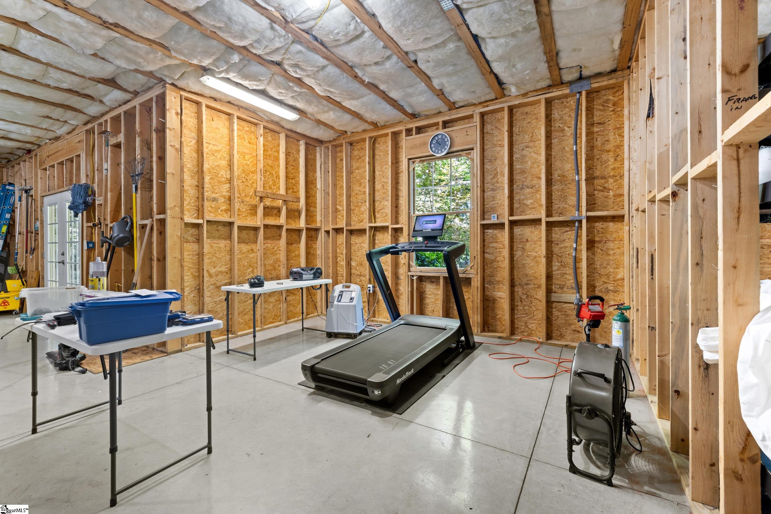 227 Pineneedle Drive Westminster, SC 29693