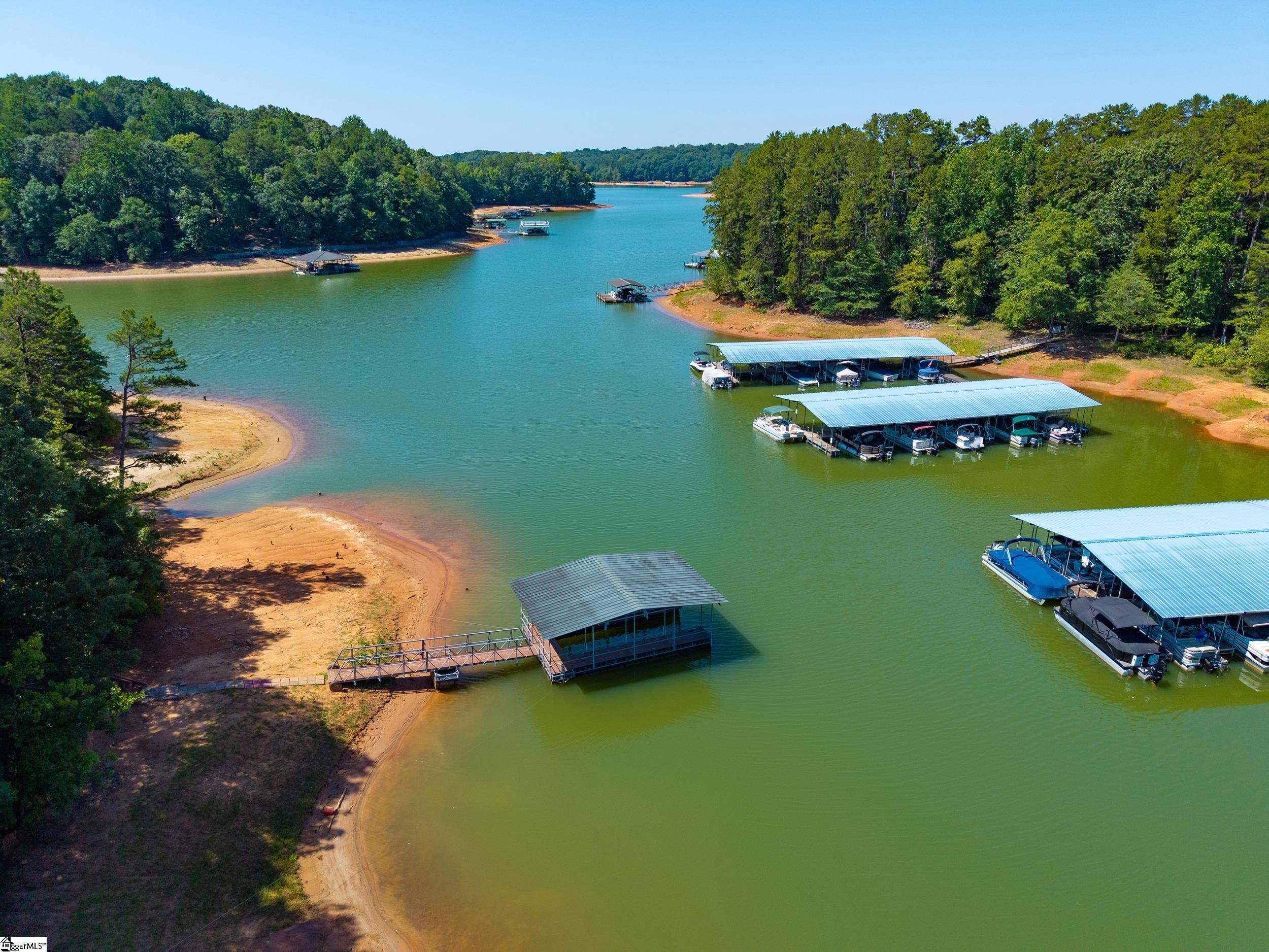 227 Pineneedle Drive Westminster, SC 29693