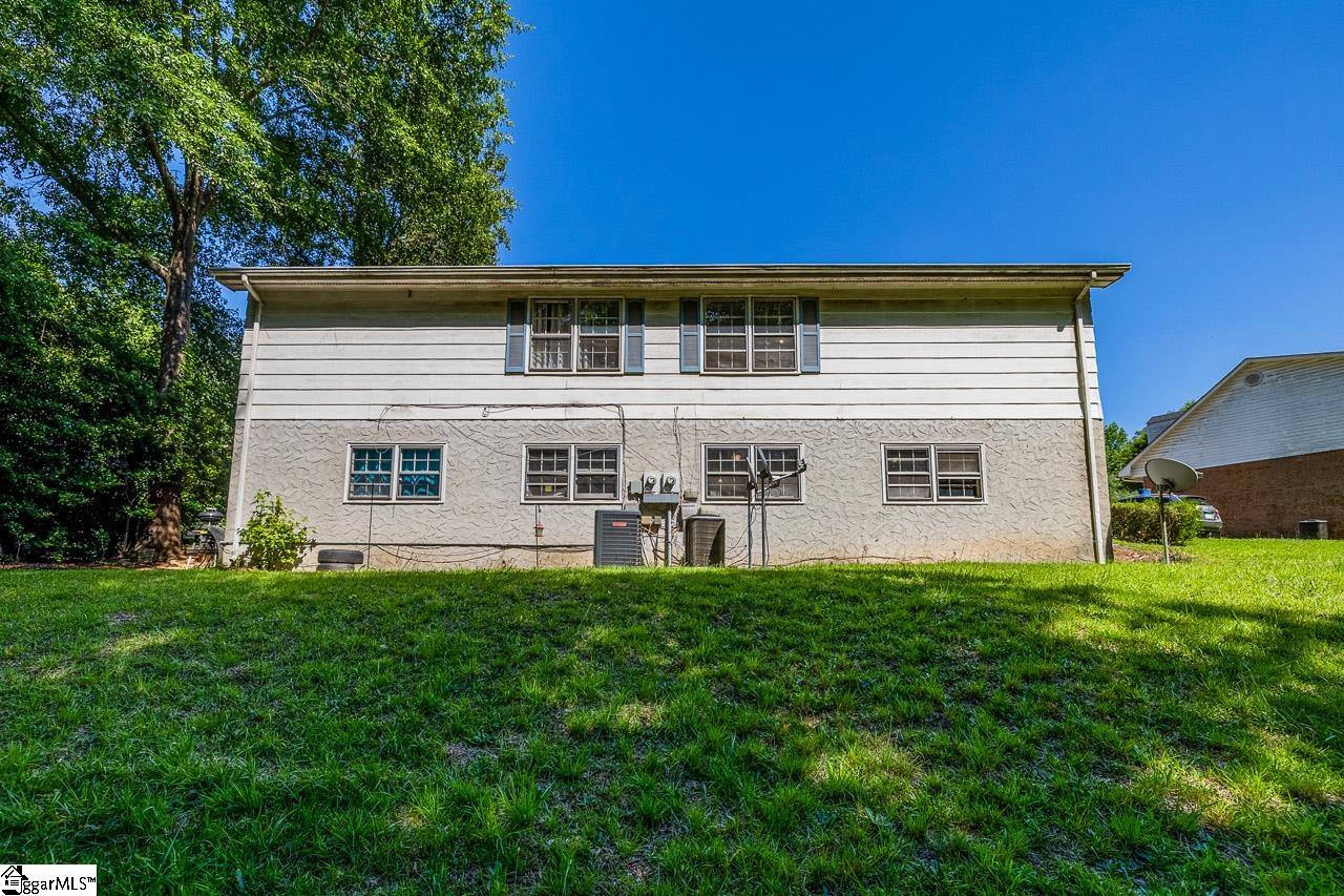 4016 Pebblebrook Court Spartanburg, SC 29301
